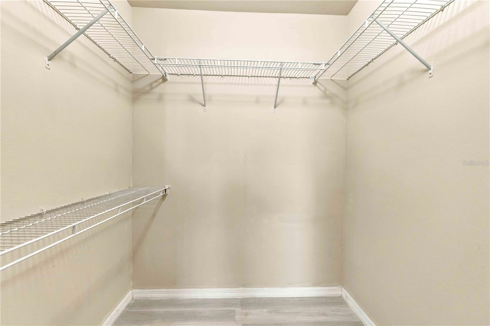 1015 VILLAGIO CIR #102 — photo 17