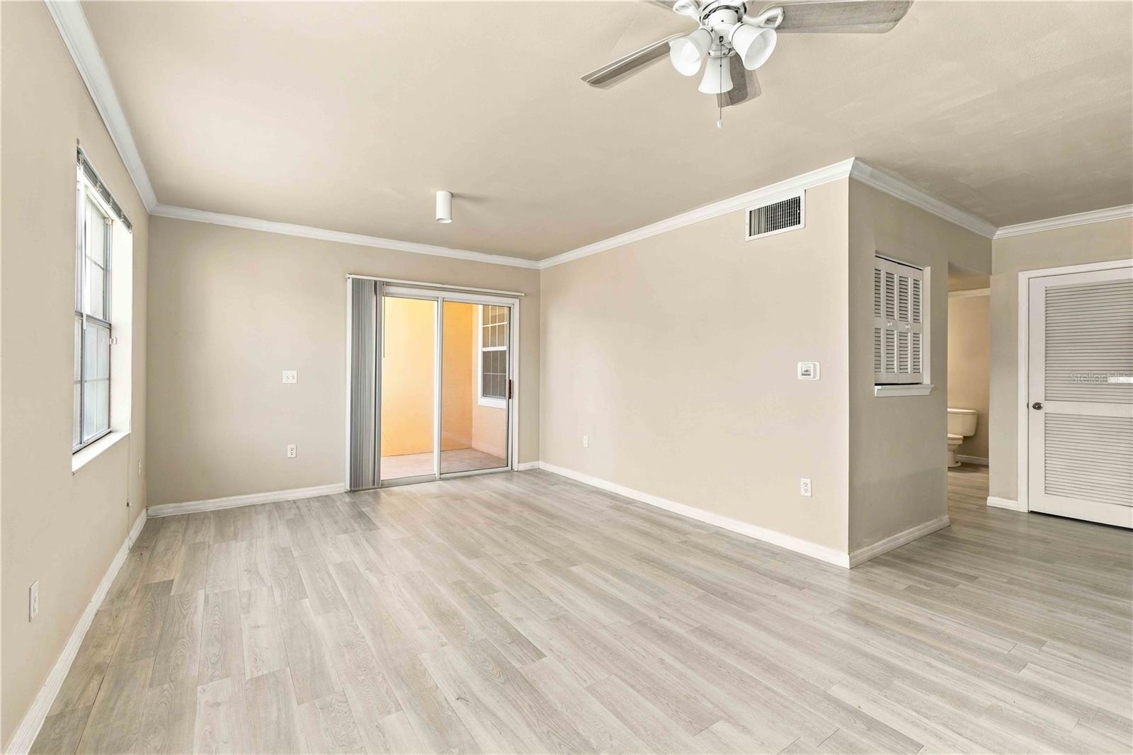 1015 VILLAGIO CIR #102 — photo 6