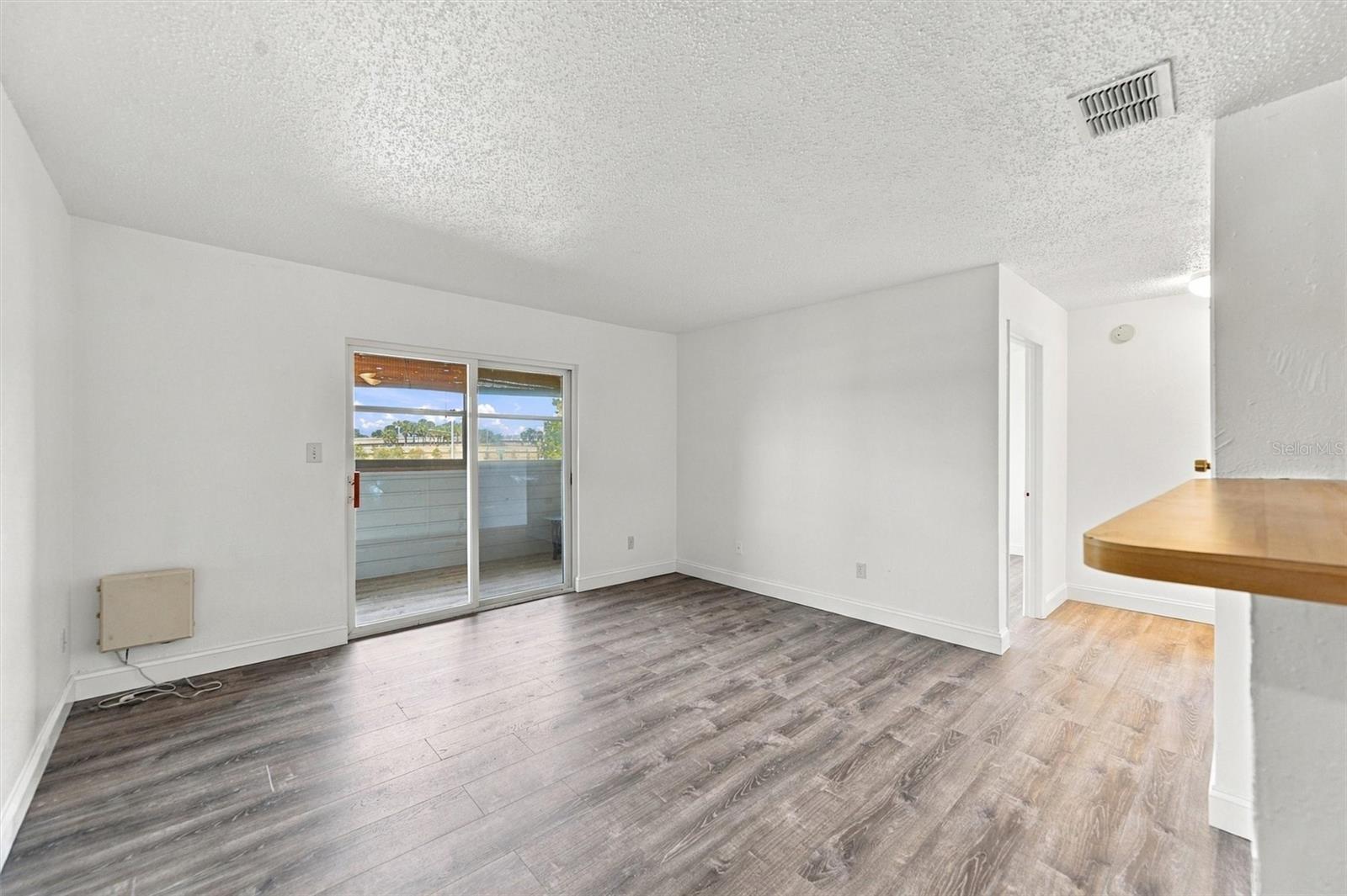 1400 GANDY BLVD N #416 — photo 3