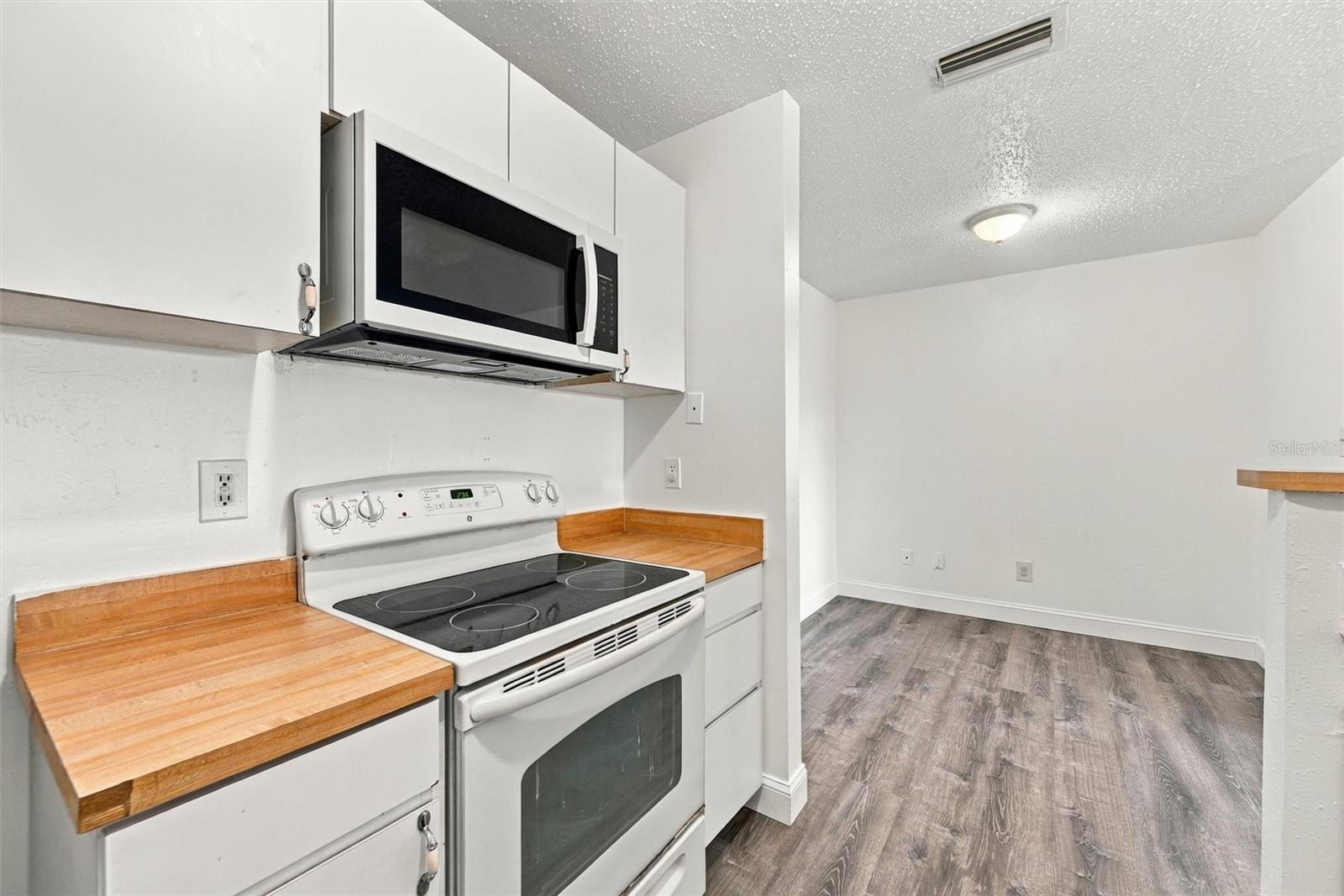 1400 GANDY BLVD N #416 — photo 12