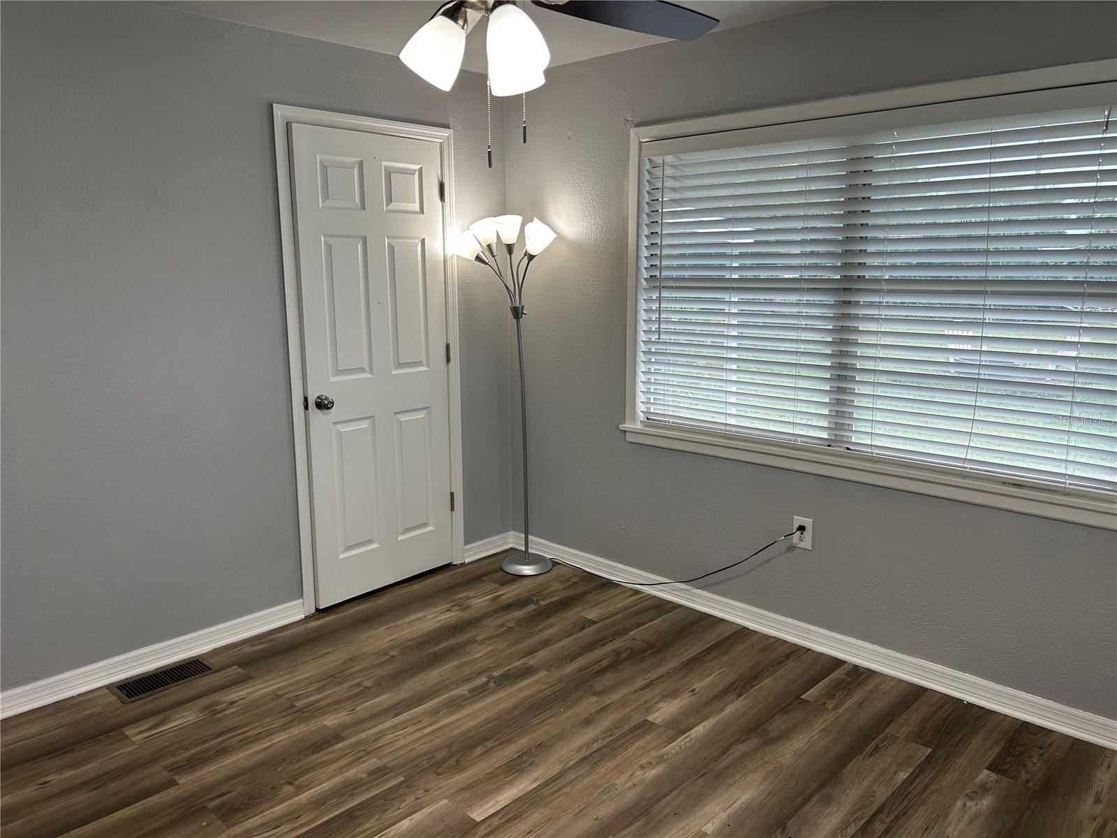 4708 PARK ACRES DR — photo 22