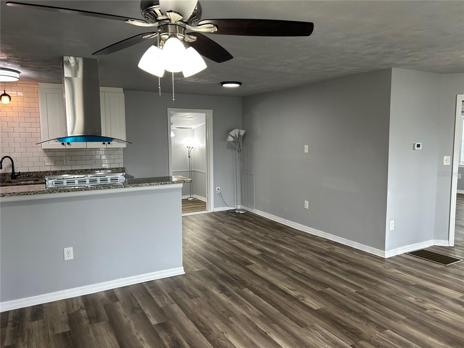 4708 PARK ACRES DR — photo 15
