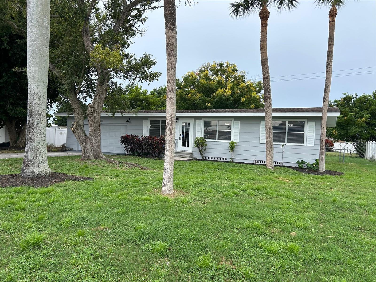 4708 PARK ACRES DR — photo 3