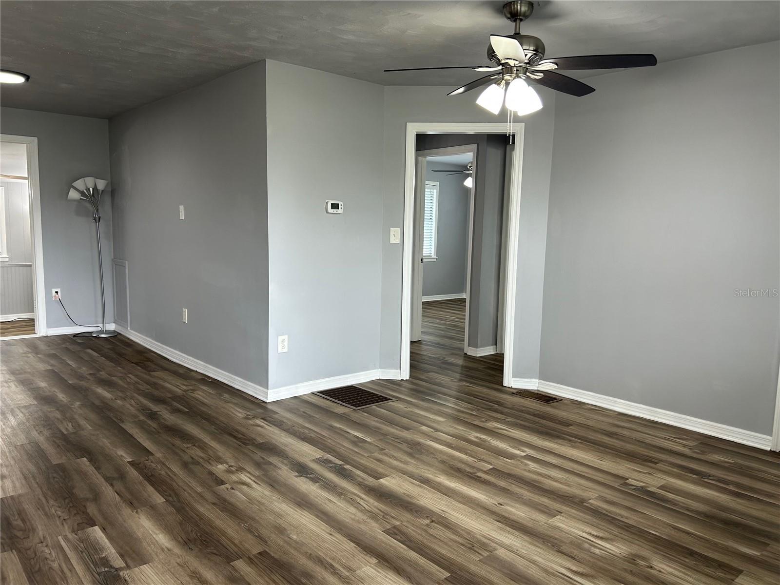 4708 PARK ACRES DR — photo 8