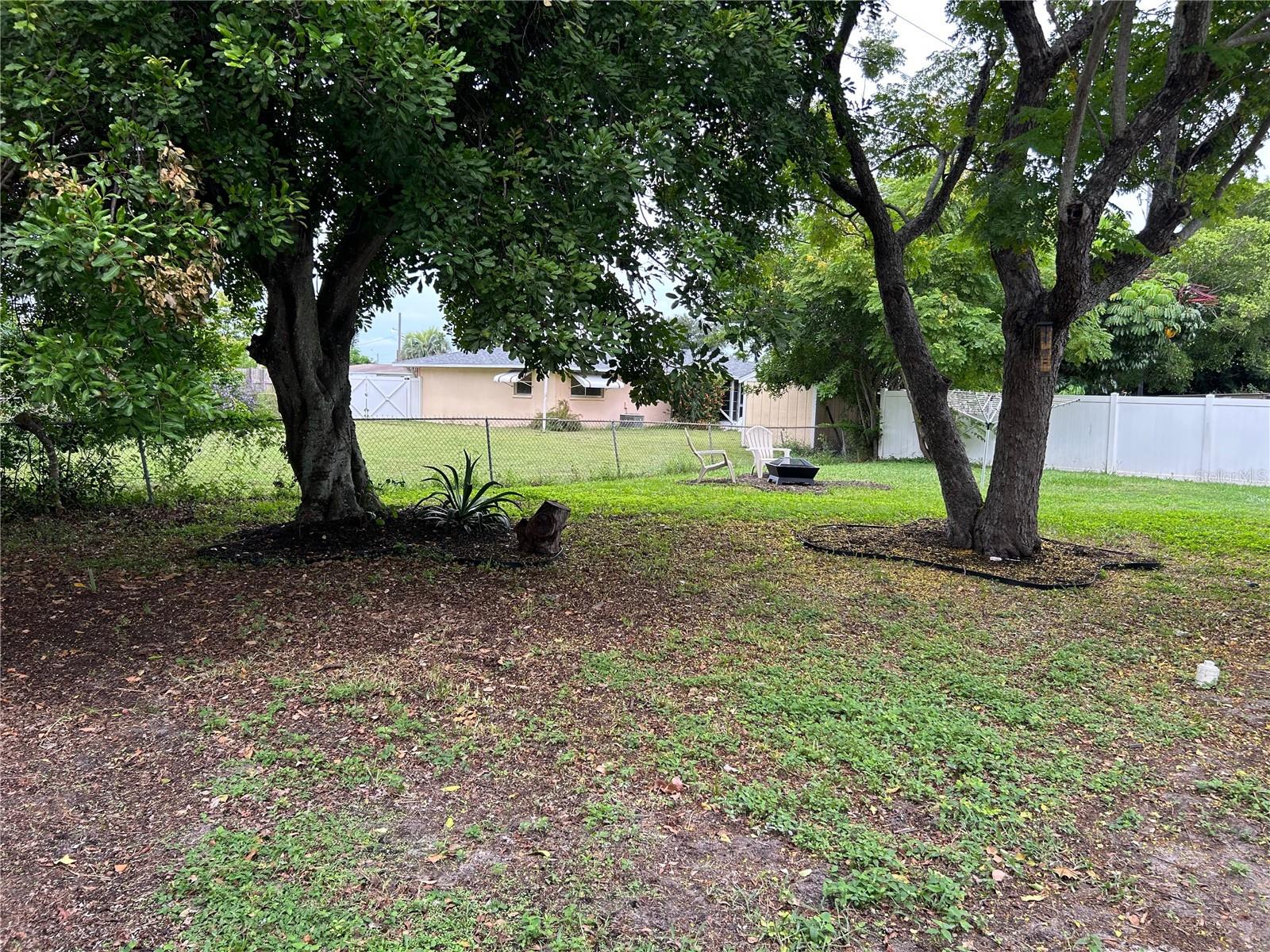 4708 PARK ACRES DR — photo 43