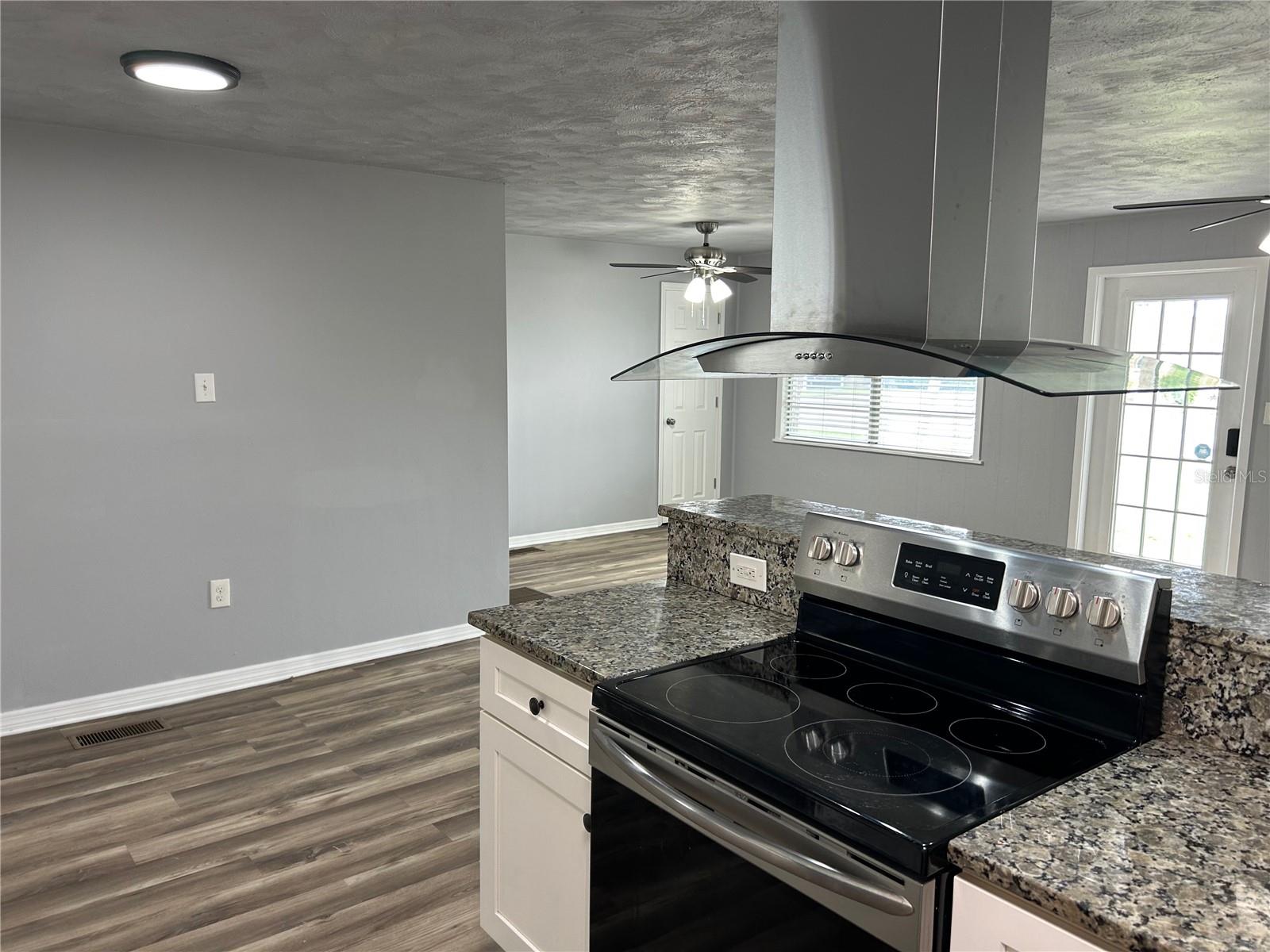 4708 PARK ACRES DR — photo 11