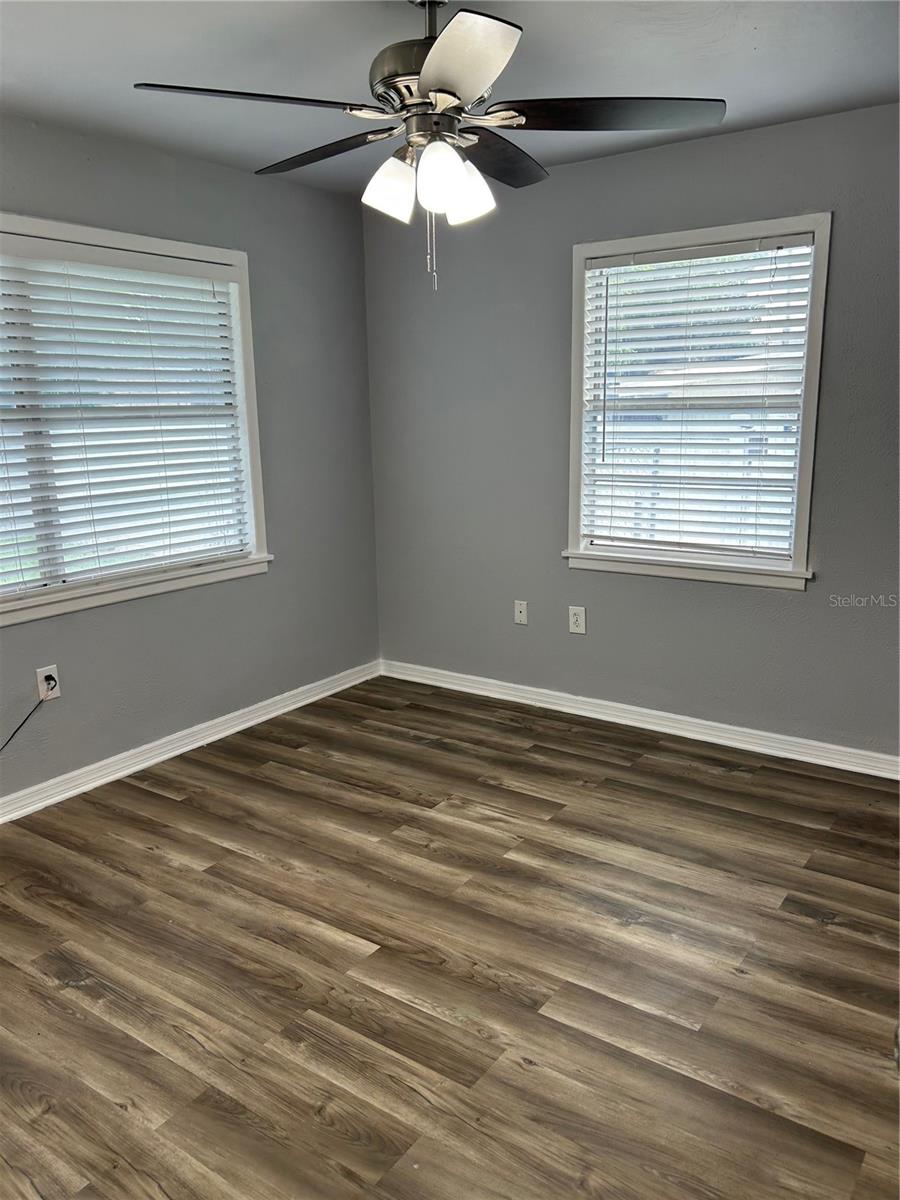 4708 PARK ACRES DR — photo 23