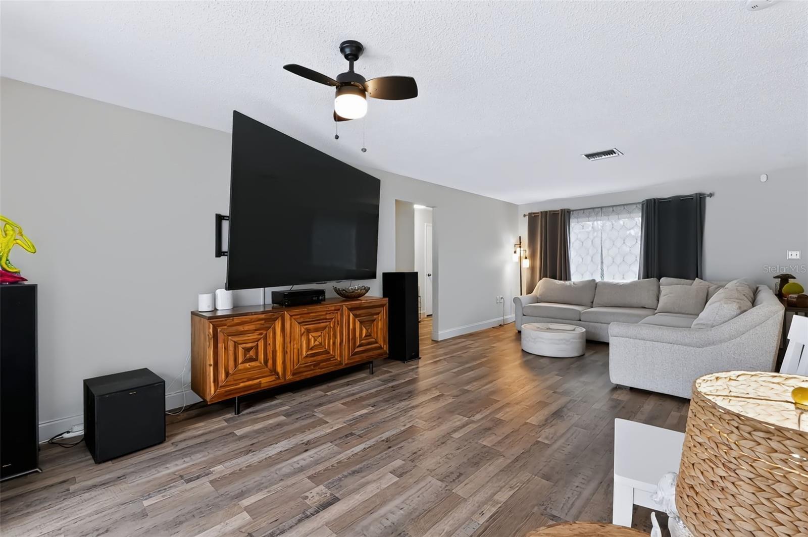 3437 DOVE HOLLOW CT — photo 6