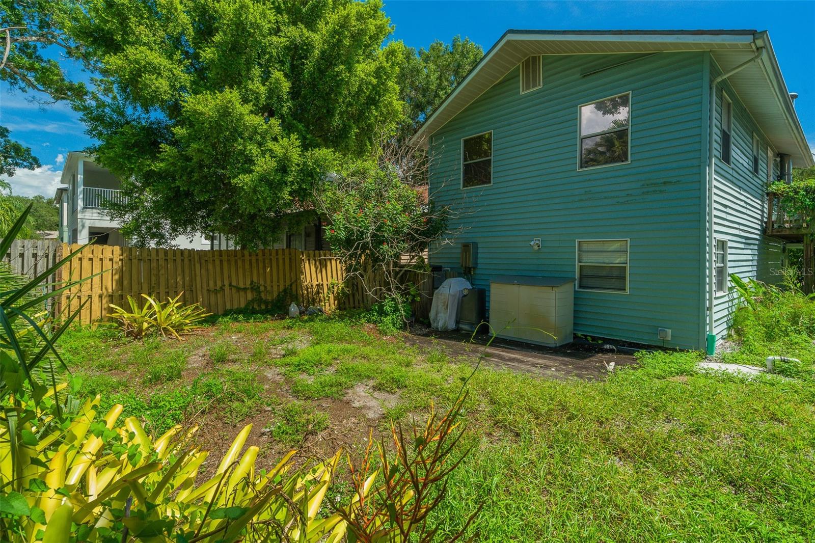 3315 W EMPEDRADO ST — photo 23