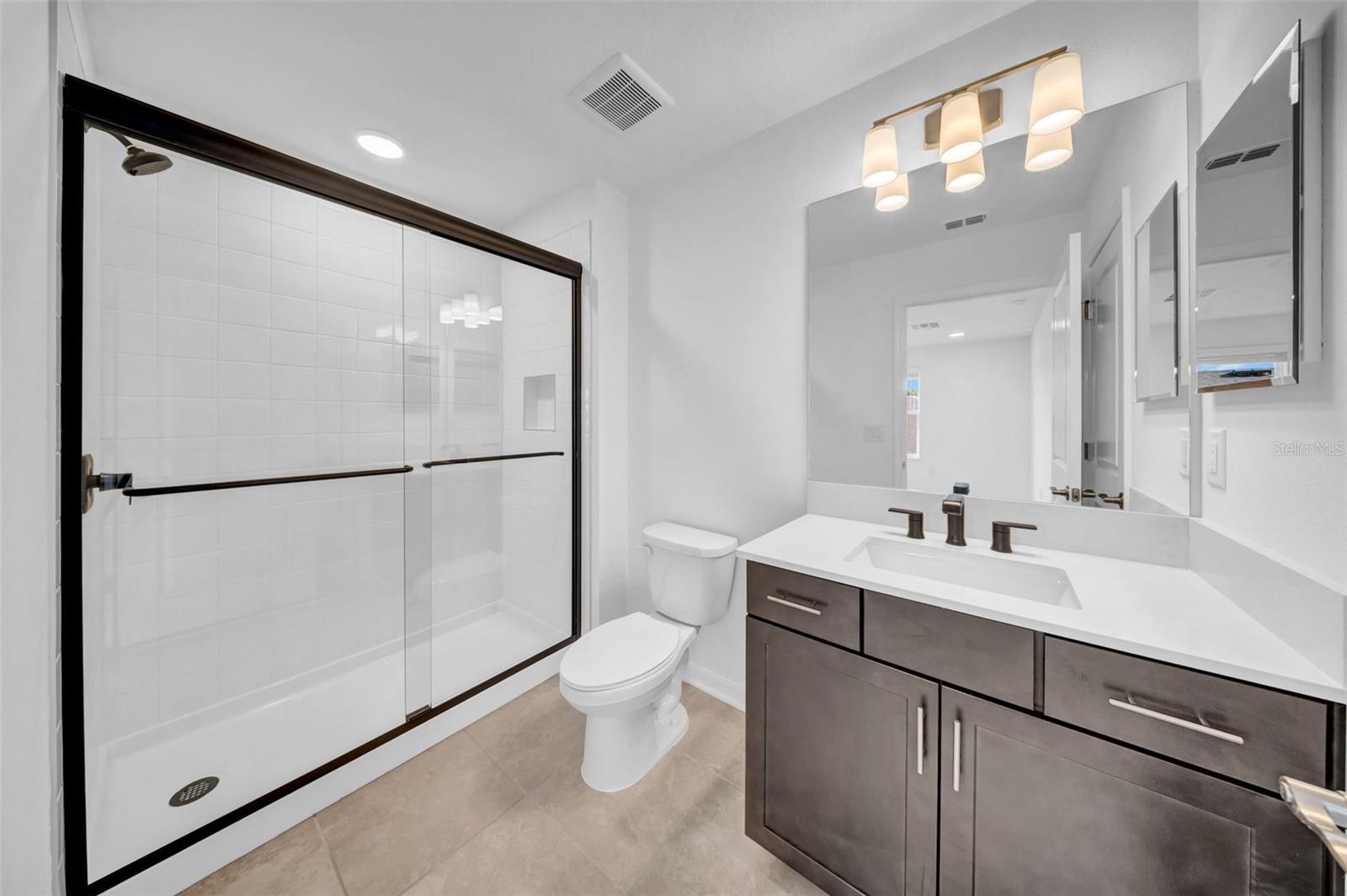 5841 RIVERSTON AVE — photo 61
