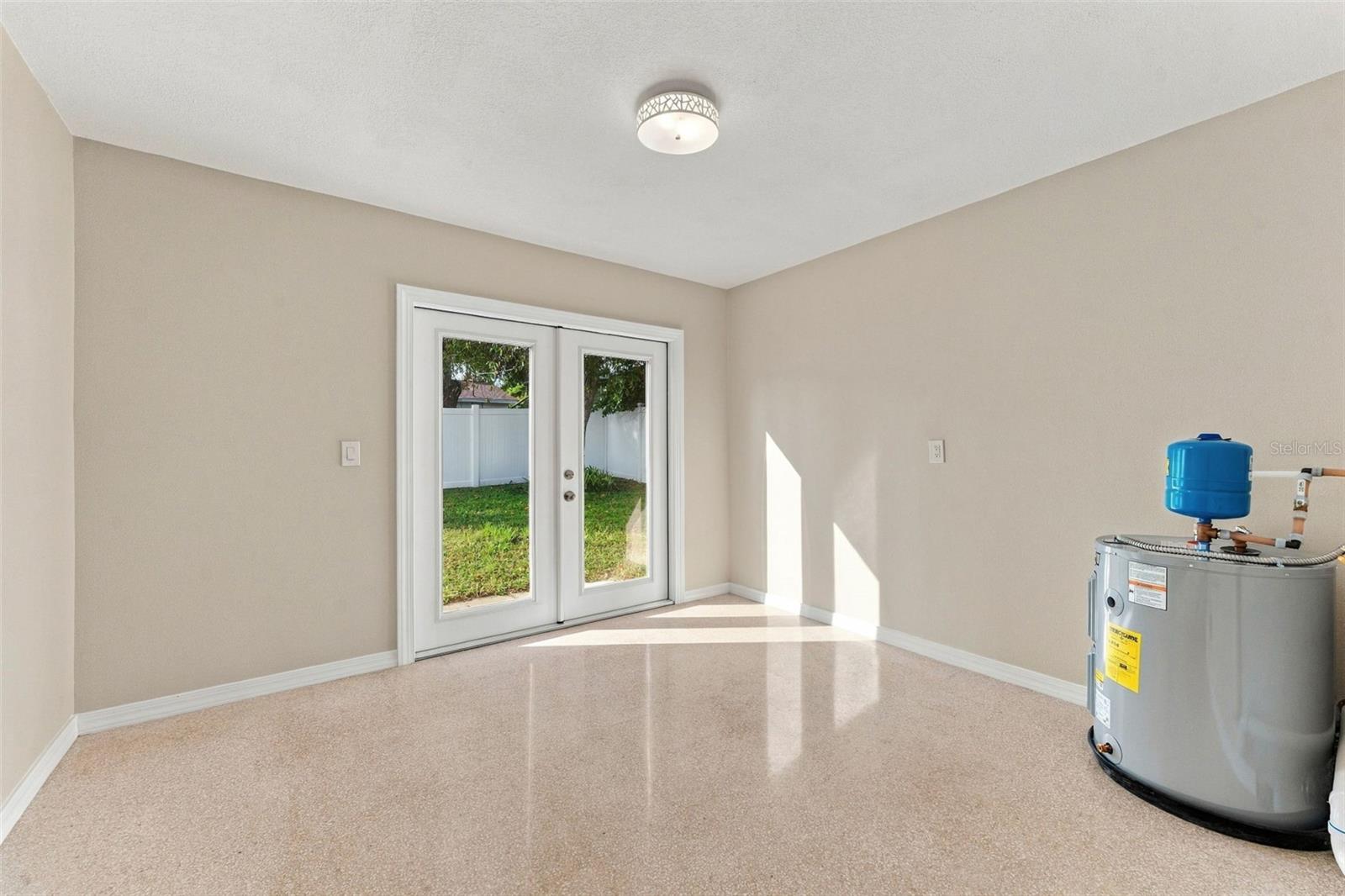 2116 W MINNEHAHA ST — photo 33
