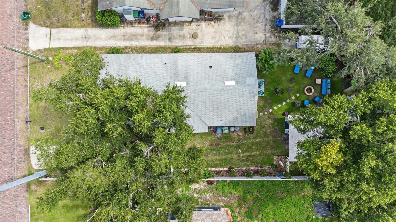 809 E FLORA ST — photo 23