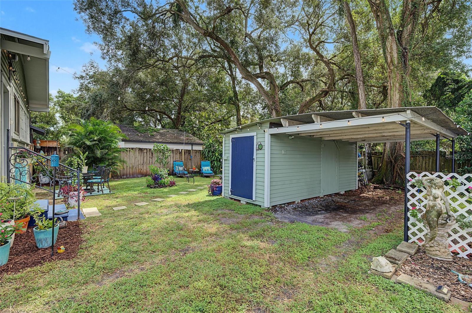 809 E FLORA ST — photo 20