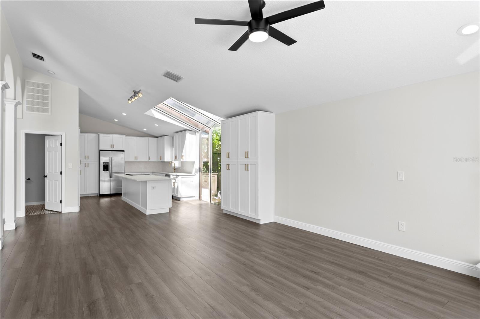 6402 RUBIA CIR — photo 22