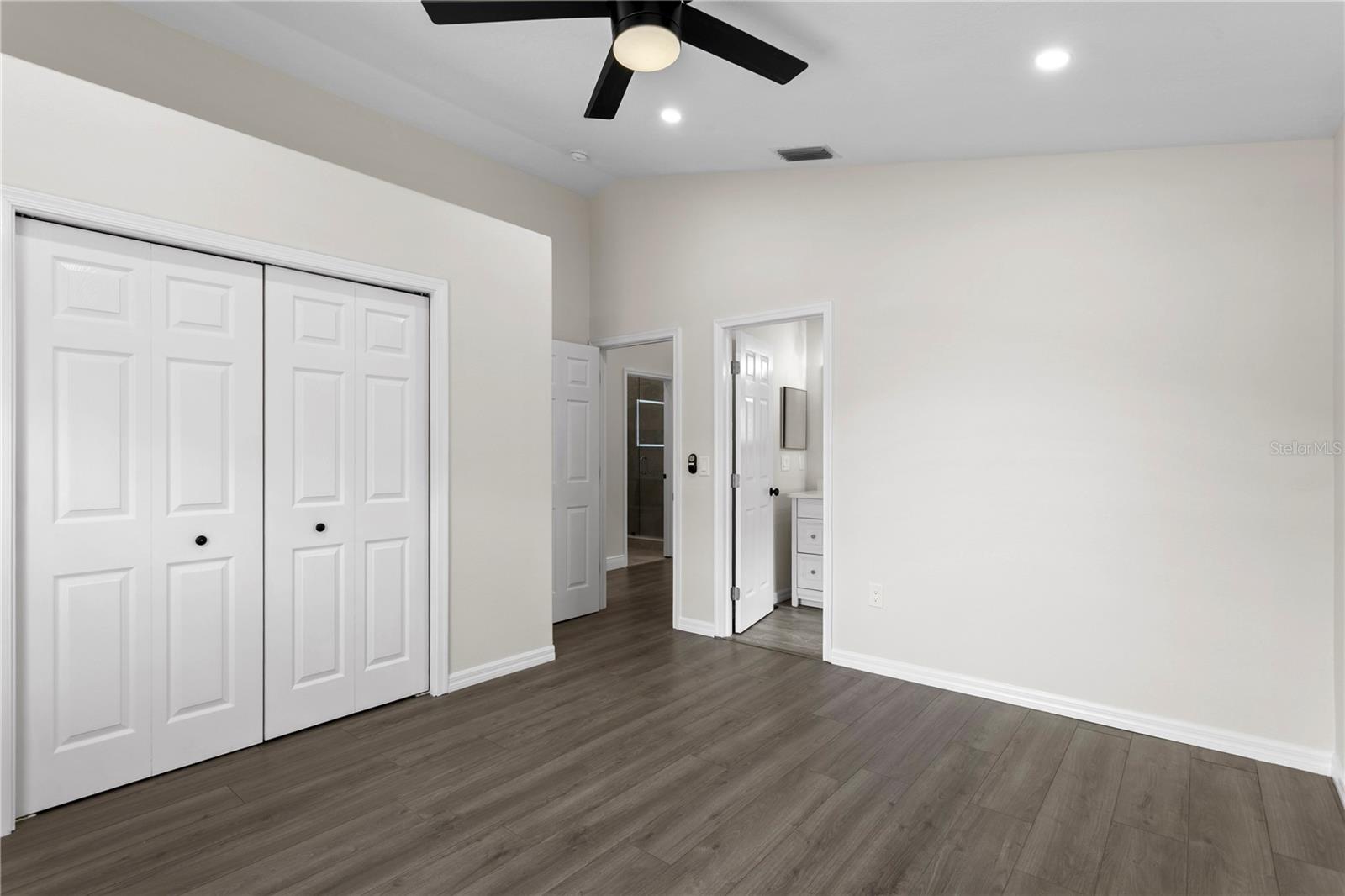6402 RUBIA CIR — photo 43