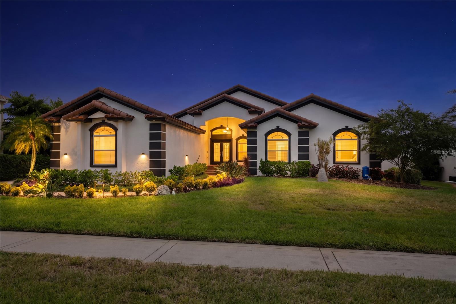 6402 RUBIA CIR — photo 4