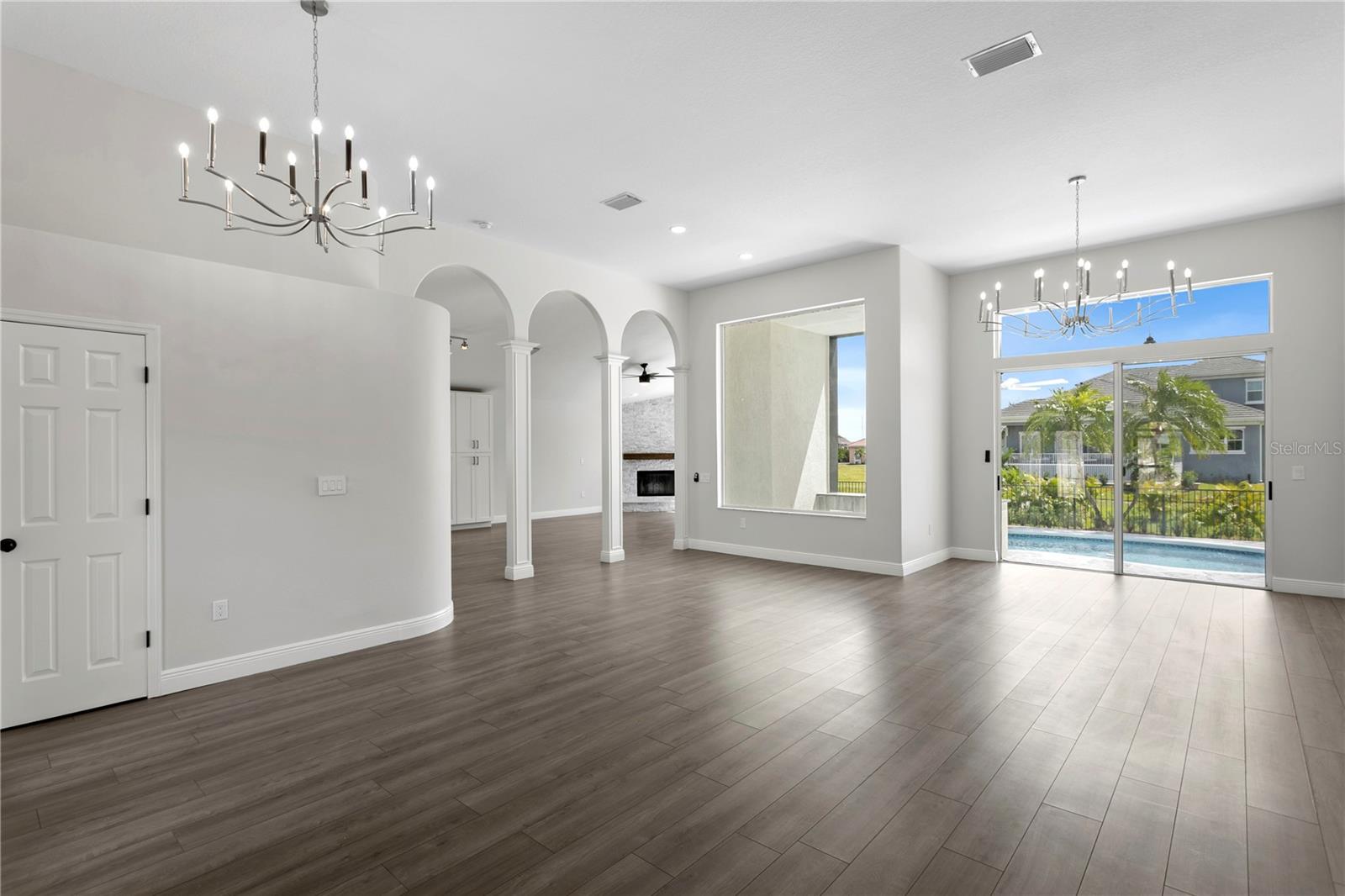 6402 RUBIA CIR — photo 12