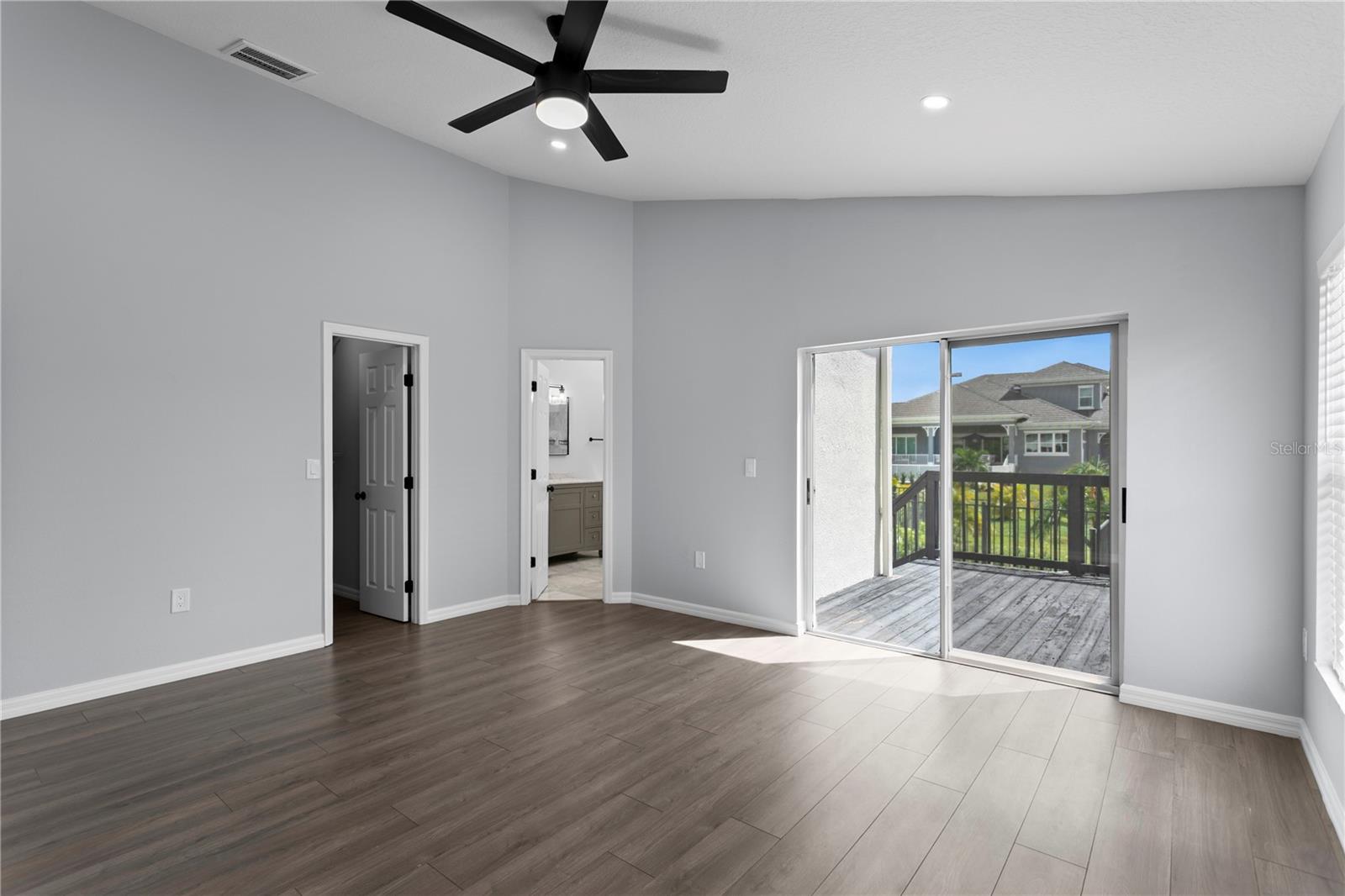 6402 RUBIA CIR — photo 34