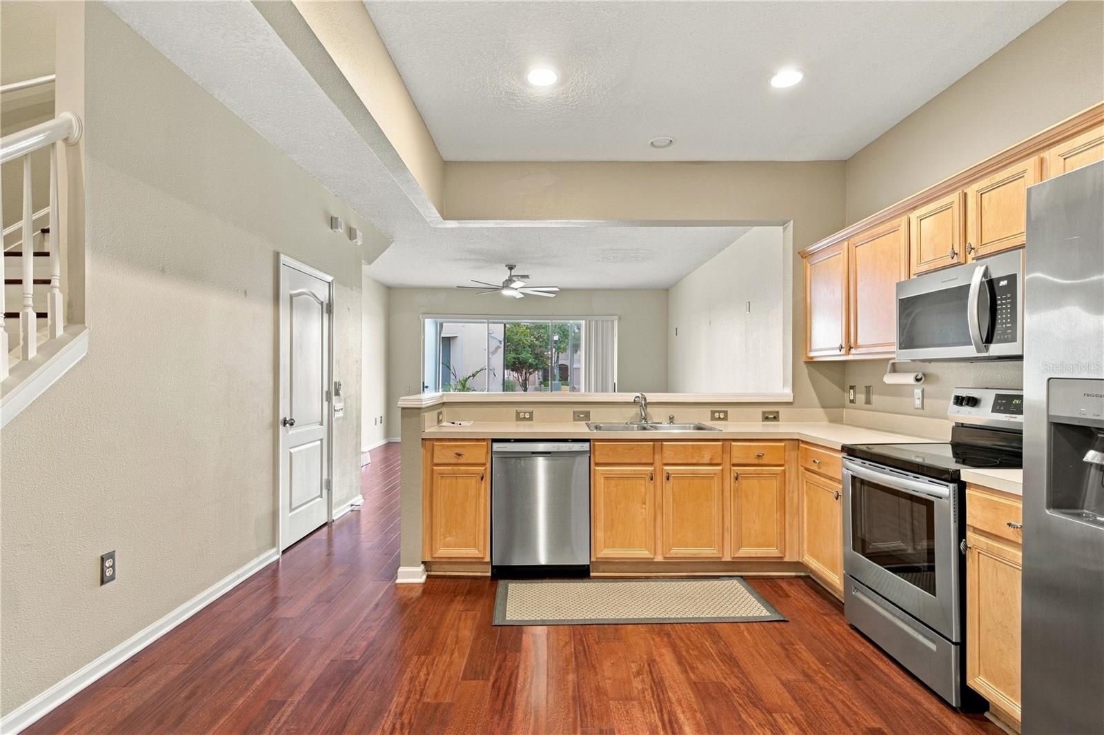 26606 CASTLEVIEW WAY — photo 10