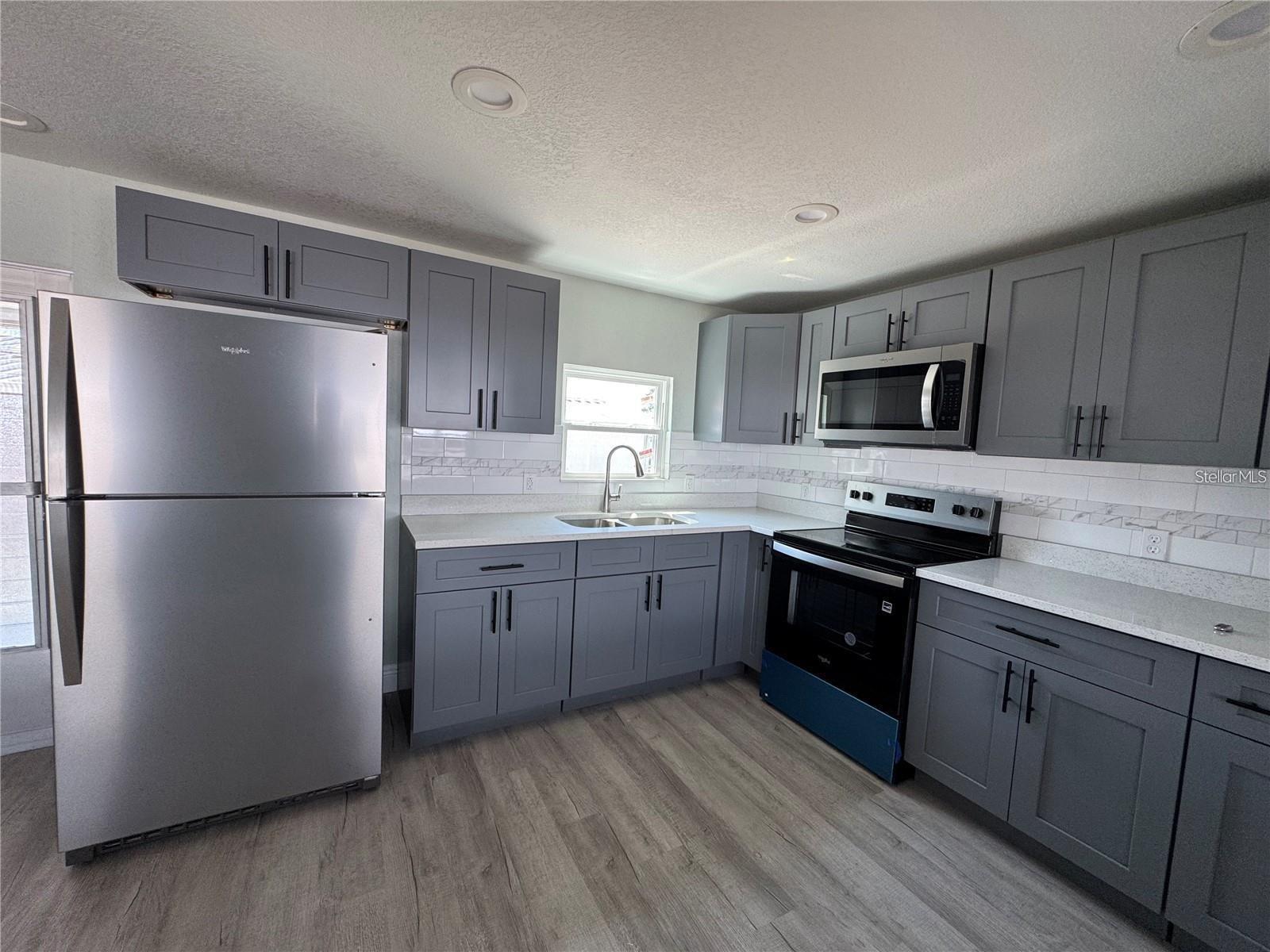 3451 TIKI DR — photo 6