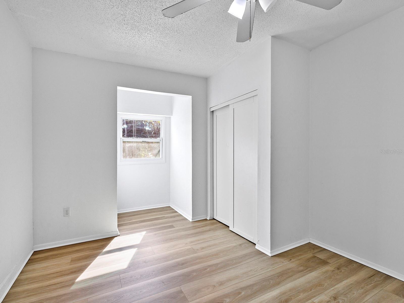 4260 BELL AVE — photo 17