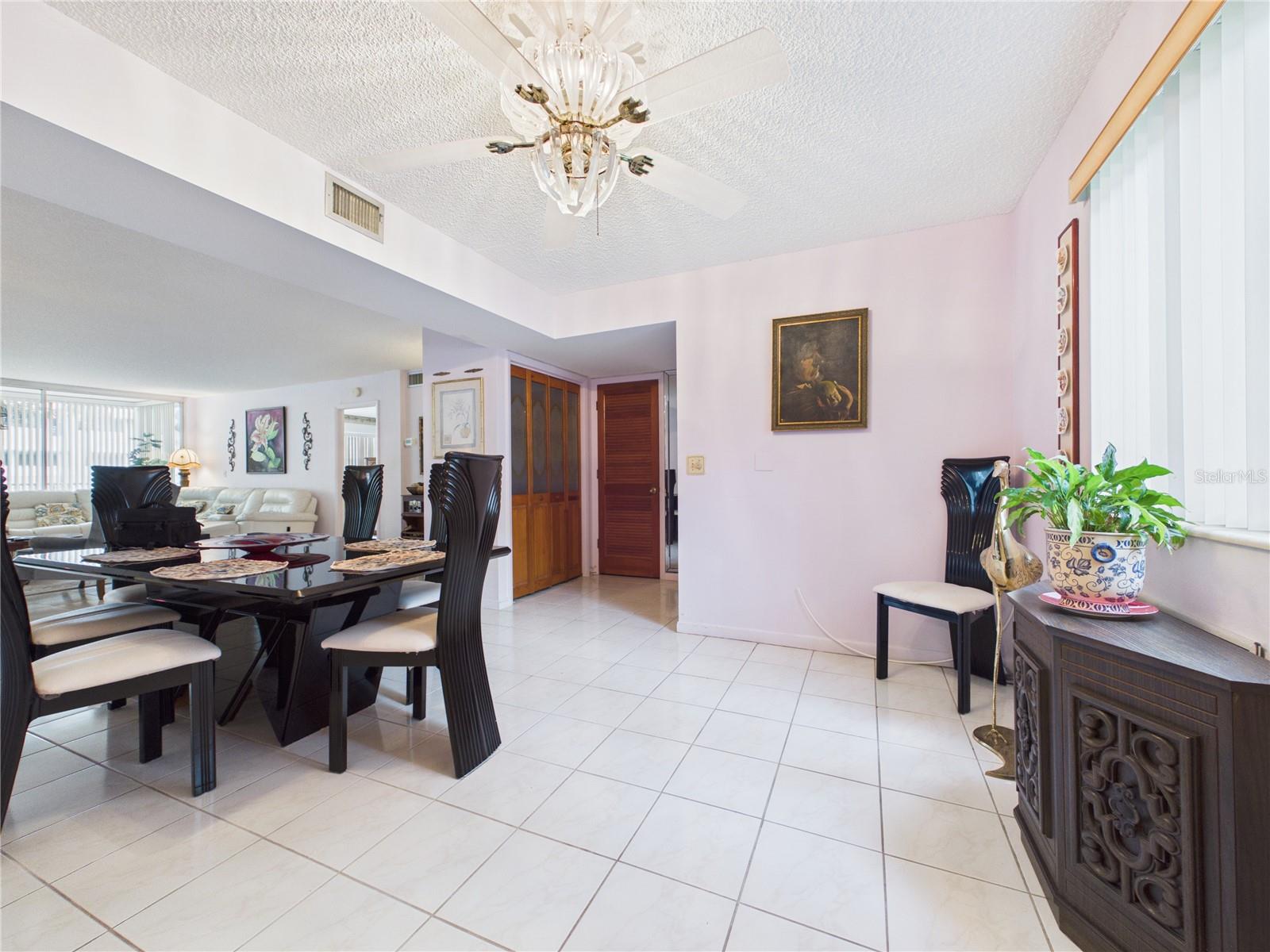 50 HARBOR VIEW LN #18 — photo 13