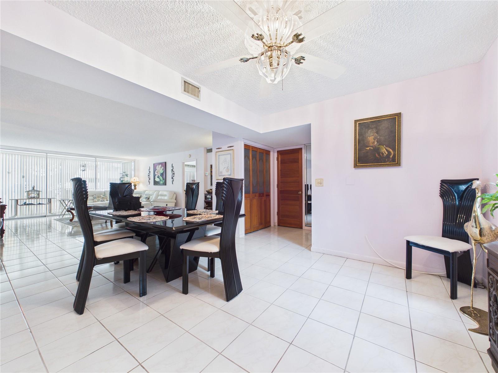 50 HARBOR VIEW LN #18 — photo 7
