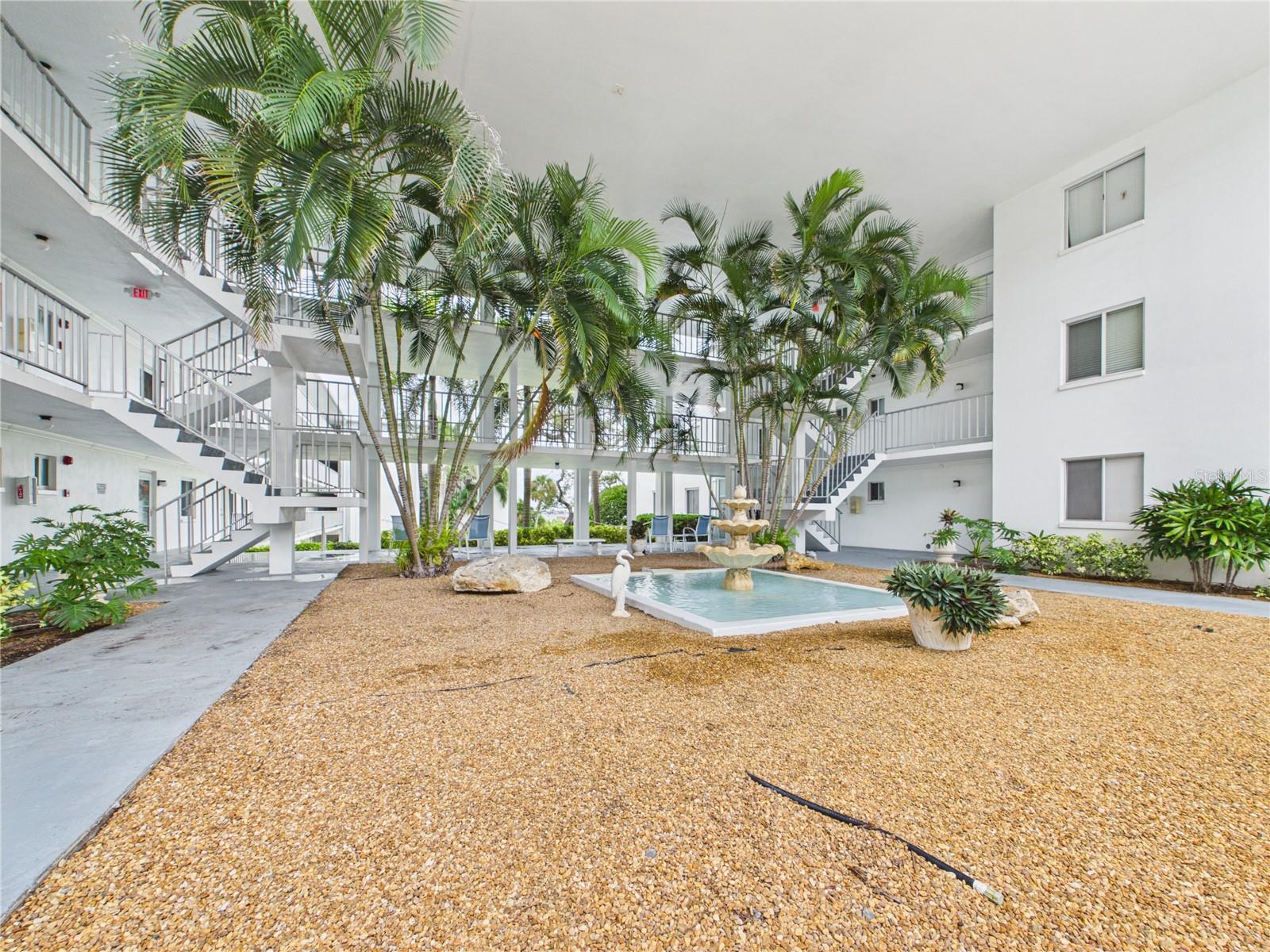 50 HARBOR VIEW LN #18 — photo 49
