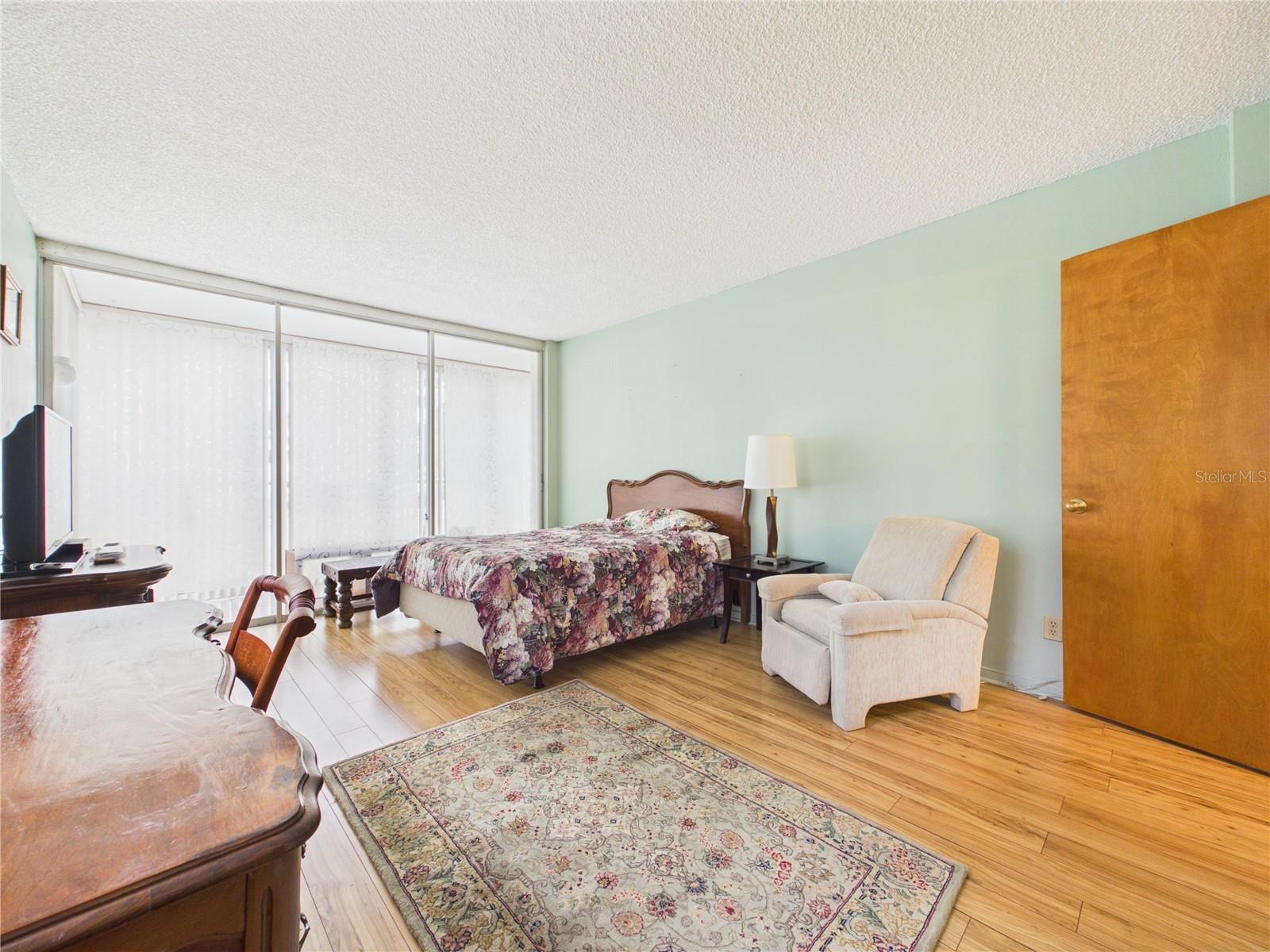 50 HARBOR VIEW LN #18 — photo 17