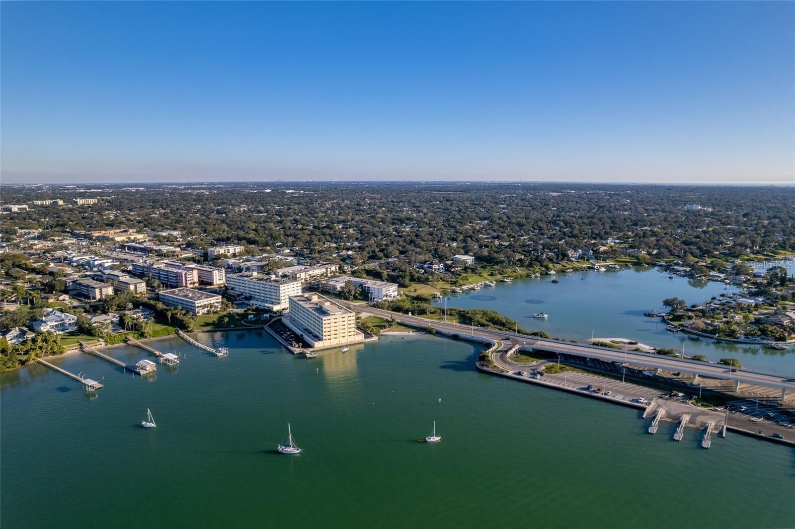 50 HARBOR VIEW LN #18 — photo 61