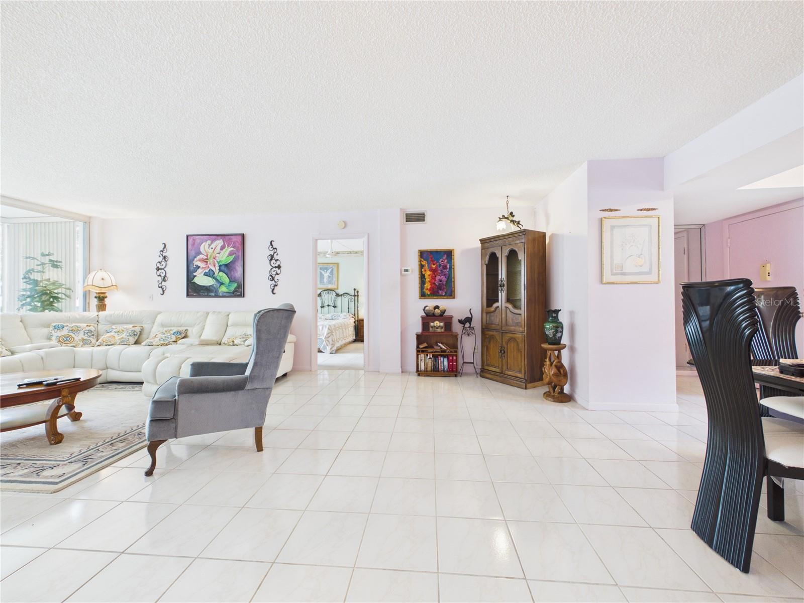 50 HARBOR VIEW LN #18 — photo 3