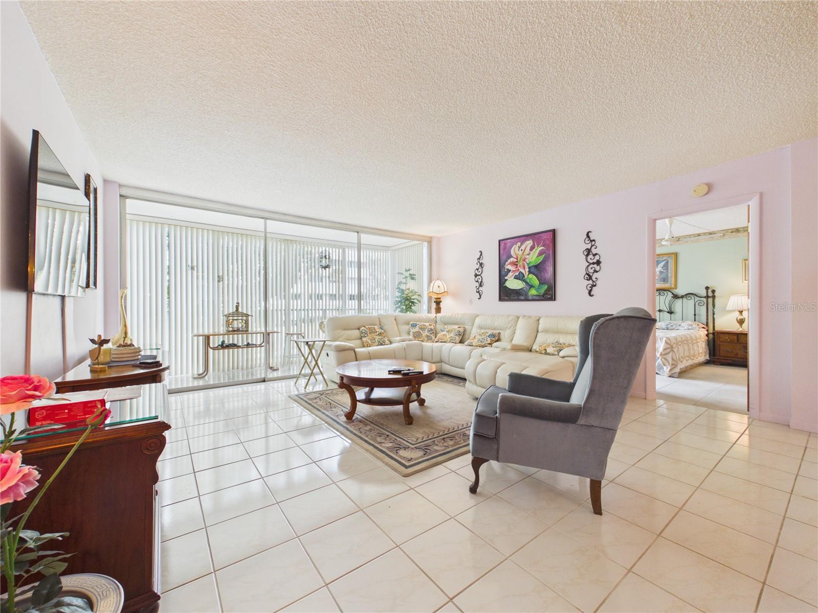 50 HARBOR VIEW LN #18 — photo 24