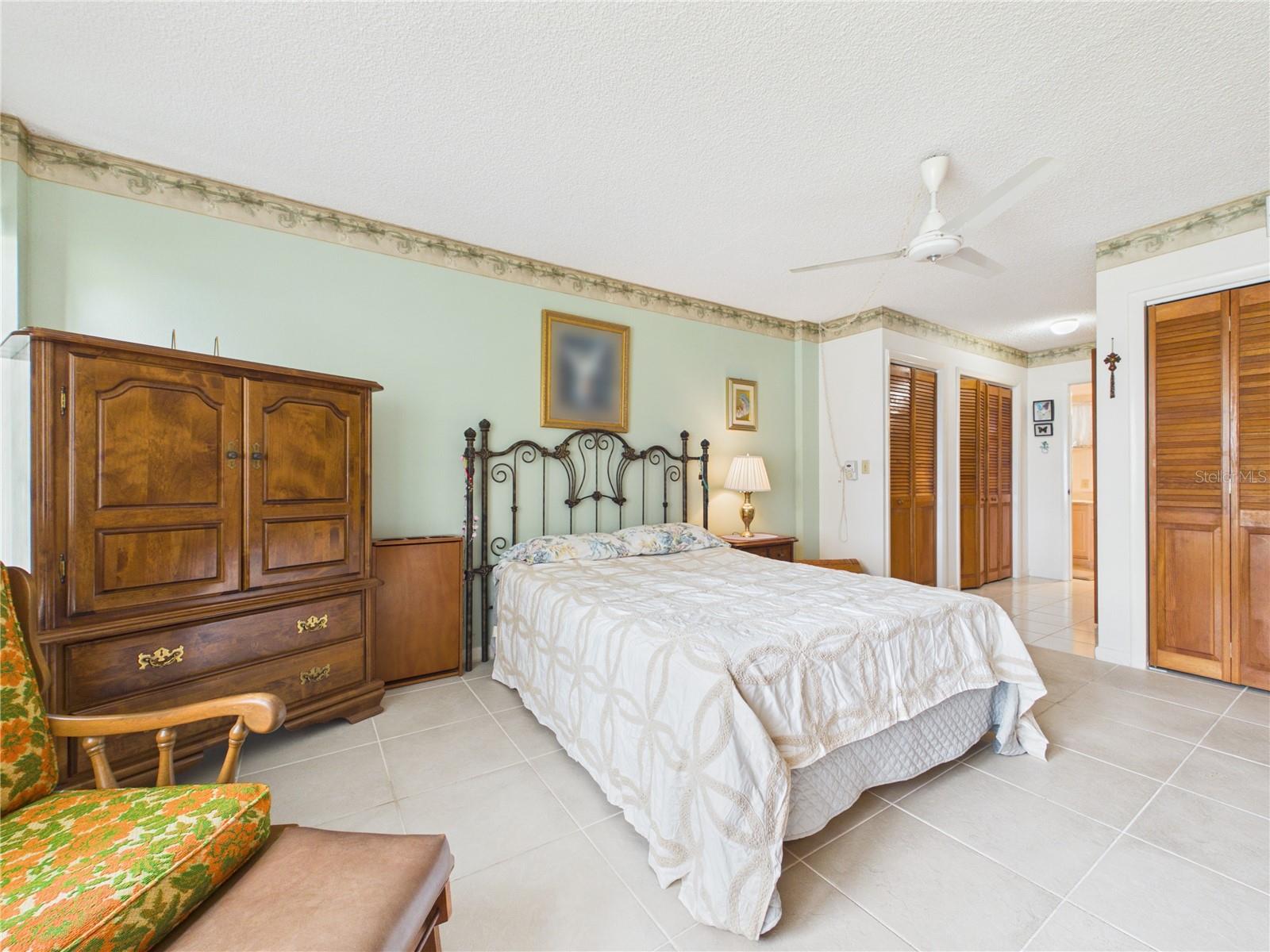 50 HARBOR VIEW LN #18 — photo 30
