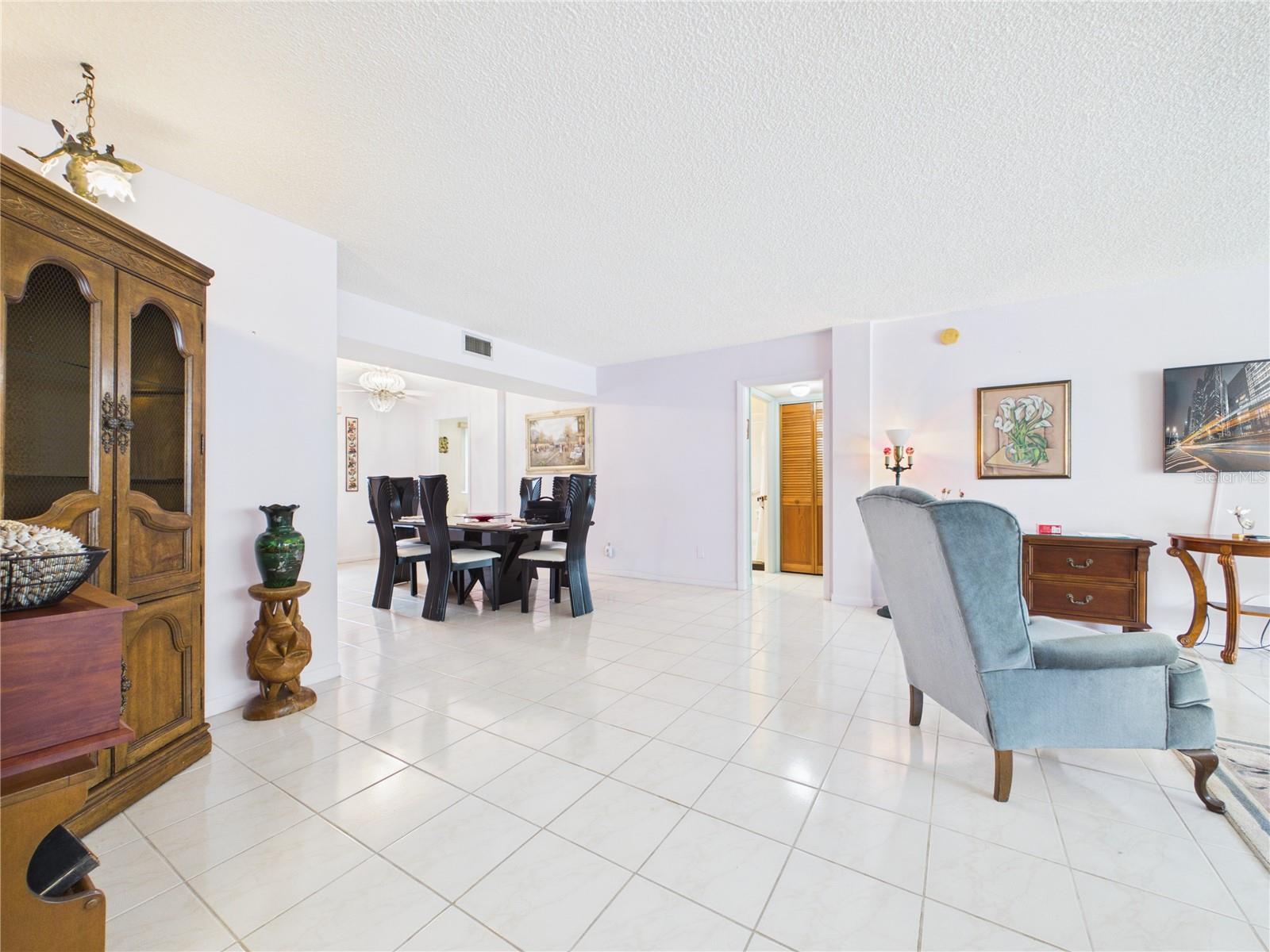 50 HARBOR VIEW LN #18 — photo 40