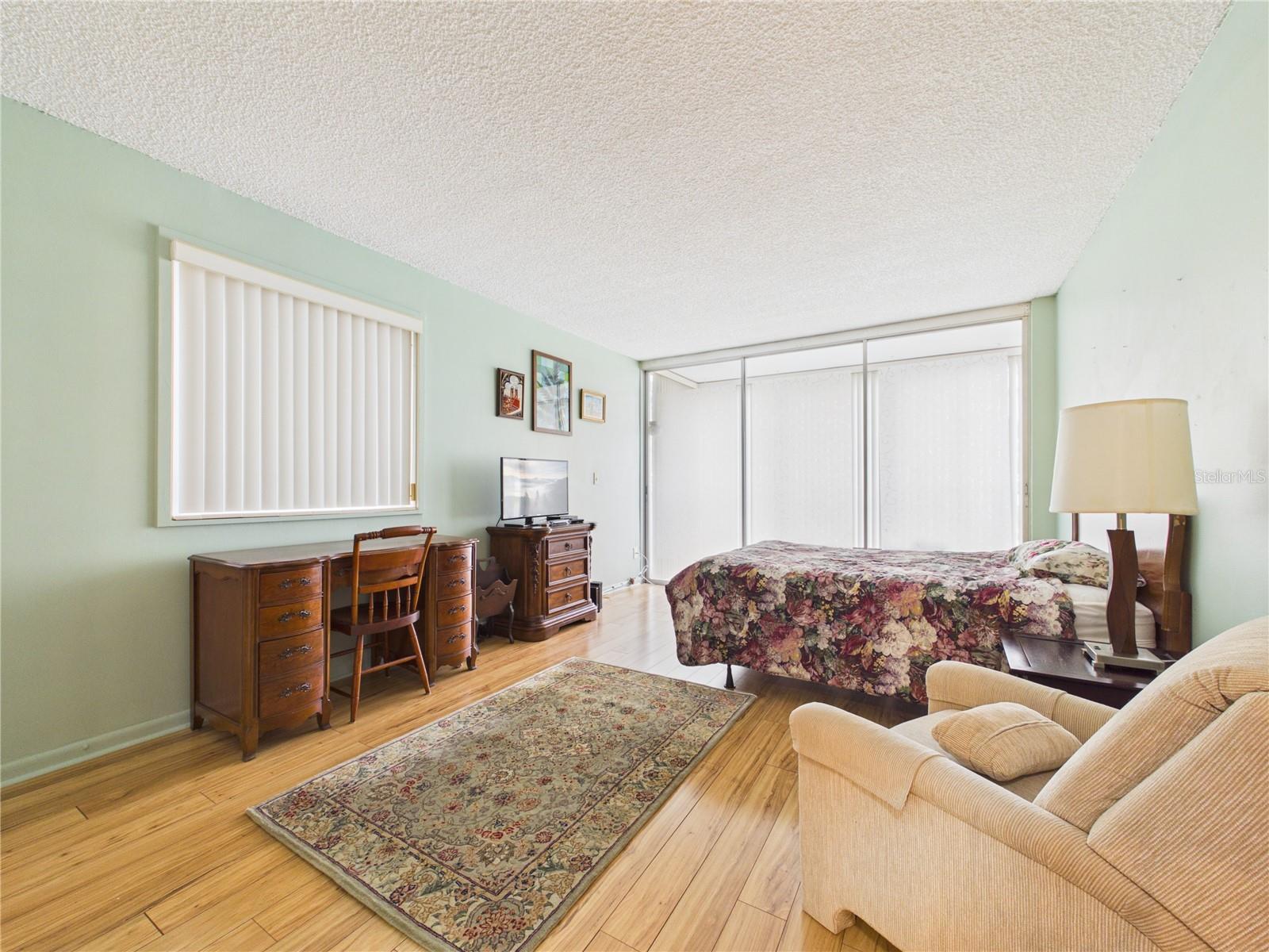 50 HARBOR VIEW LN #18 — photo 15