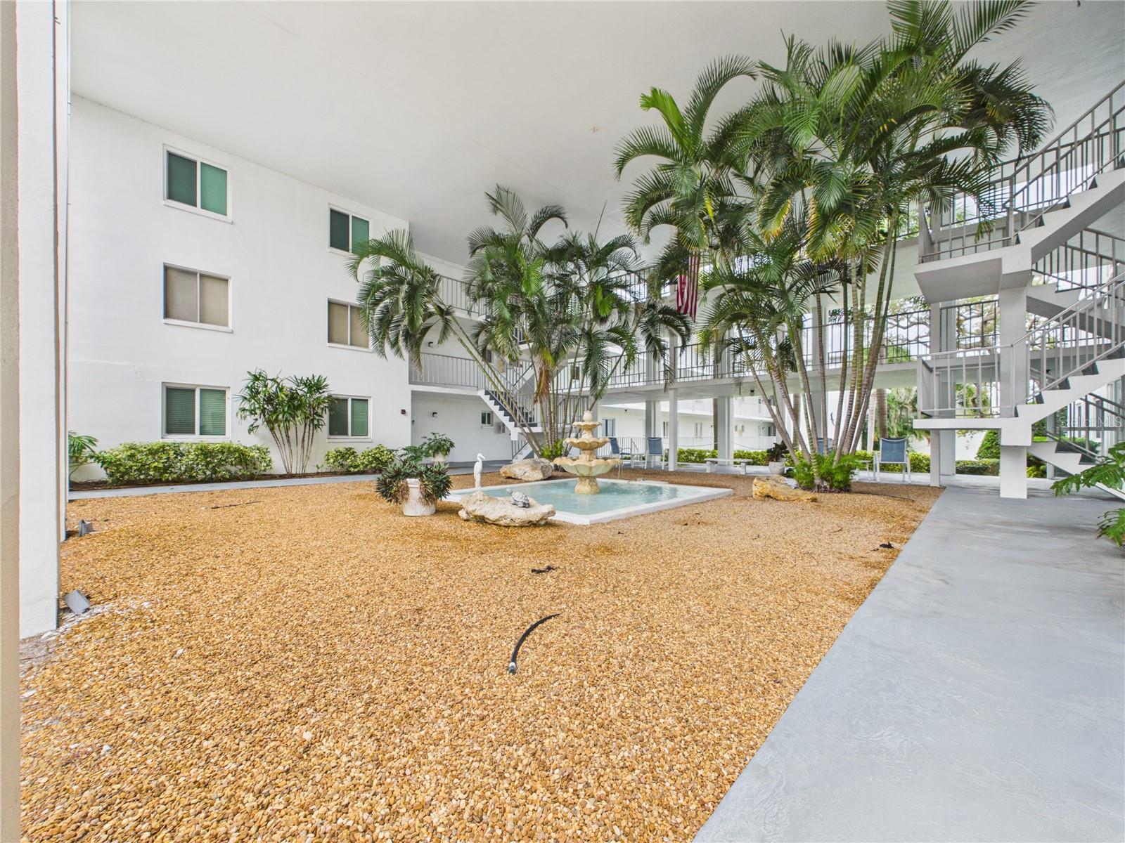 50 HARBOR VIEW LN #18 — photo 47