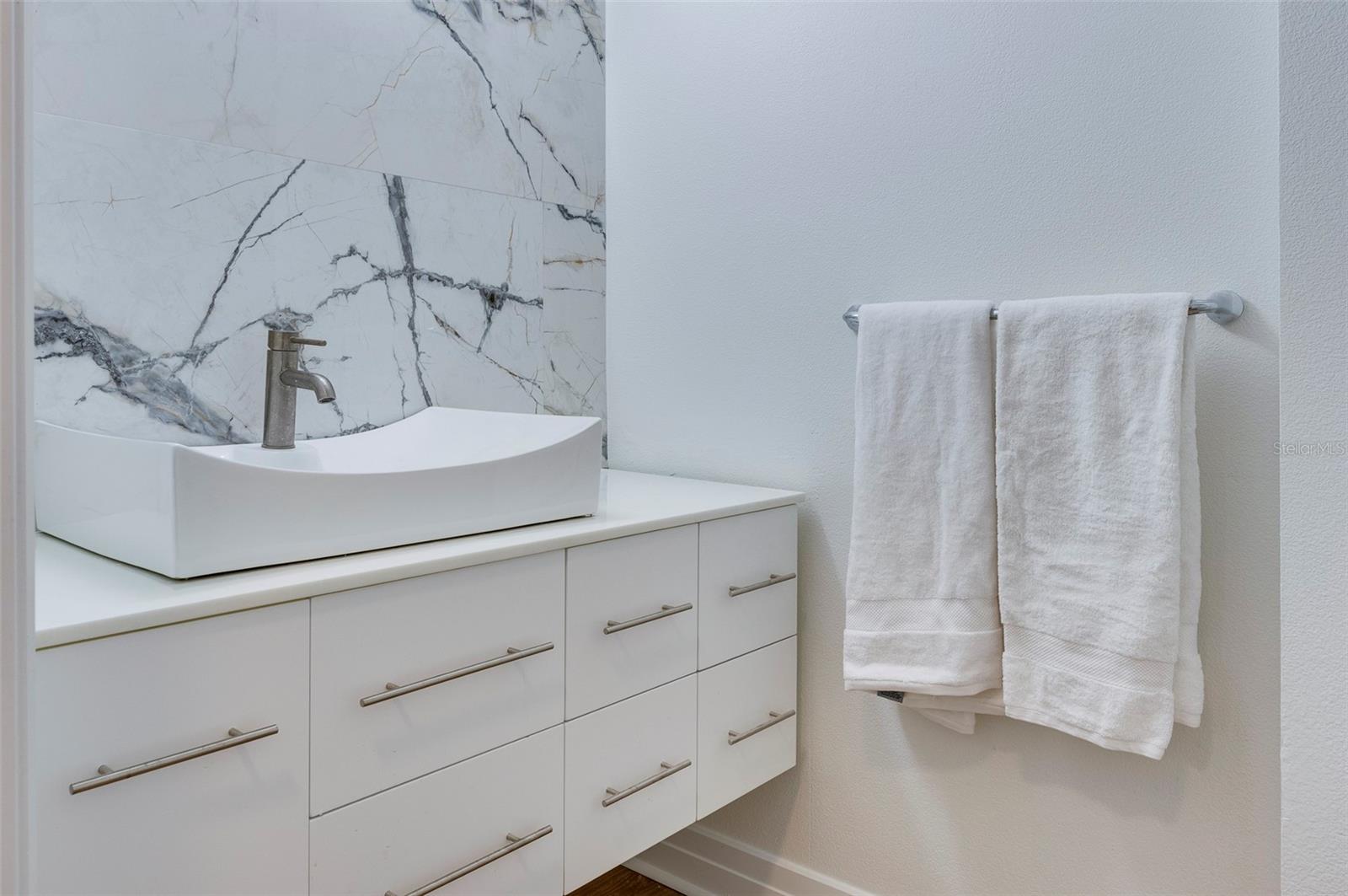 331 CLEVELAND ST #320 — photo 22