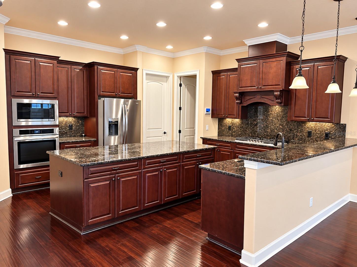 9650 MILANO DR — photo 5