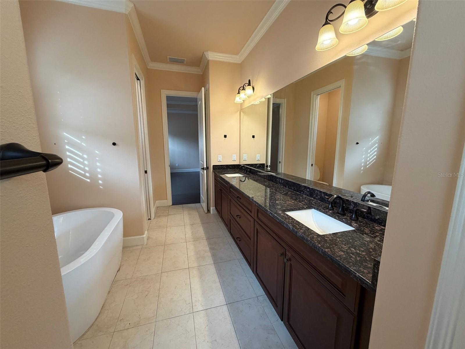 9650 MILANO DR — photo 36