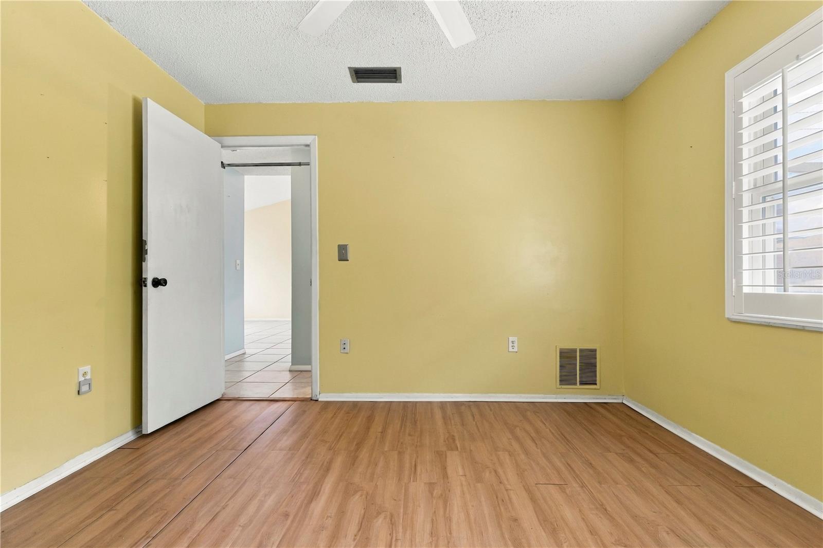 3431 VAN NUYS LOOP — photo 42