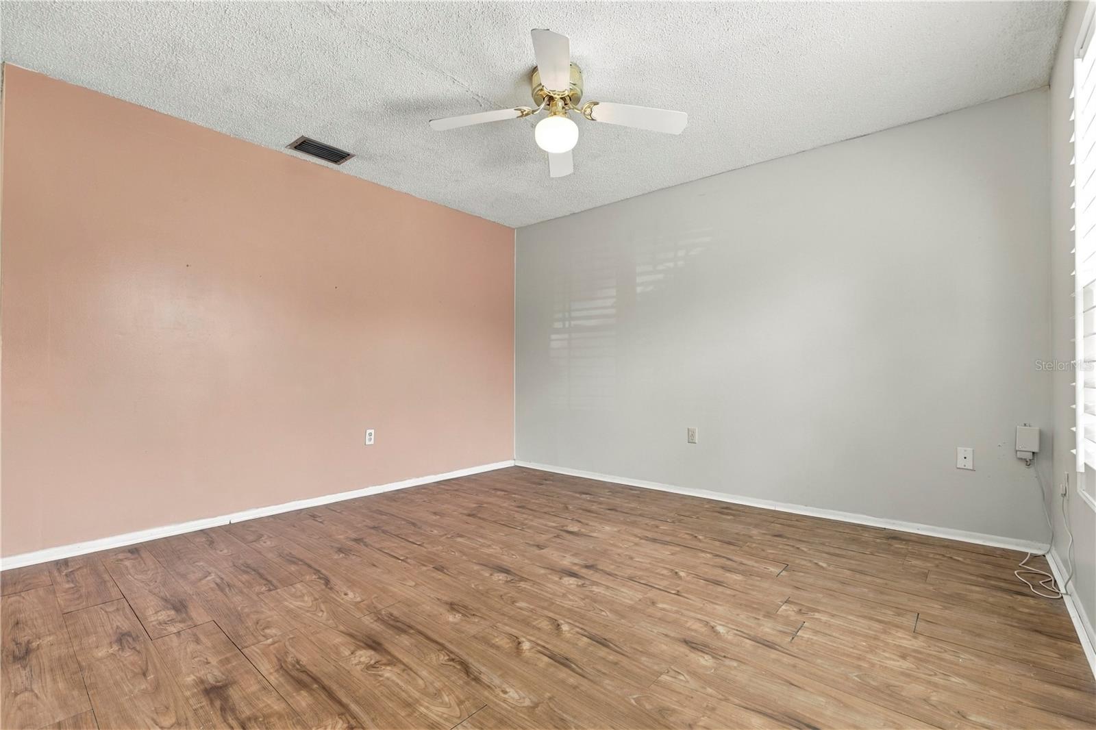 3431 VAN NUYS LOOP — photo 28
