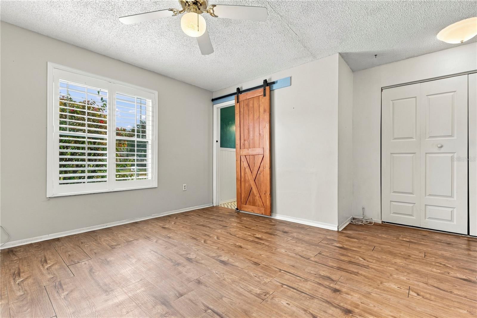 3431 VAN NUYS LOOP — photo 26
