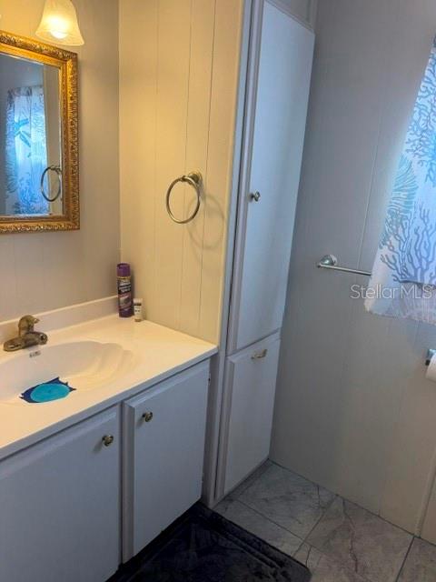 125 PARK AVE — photo 9