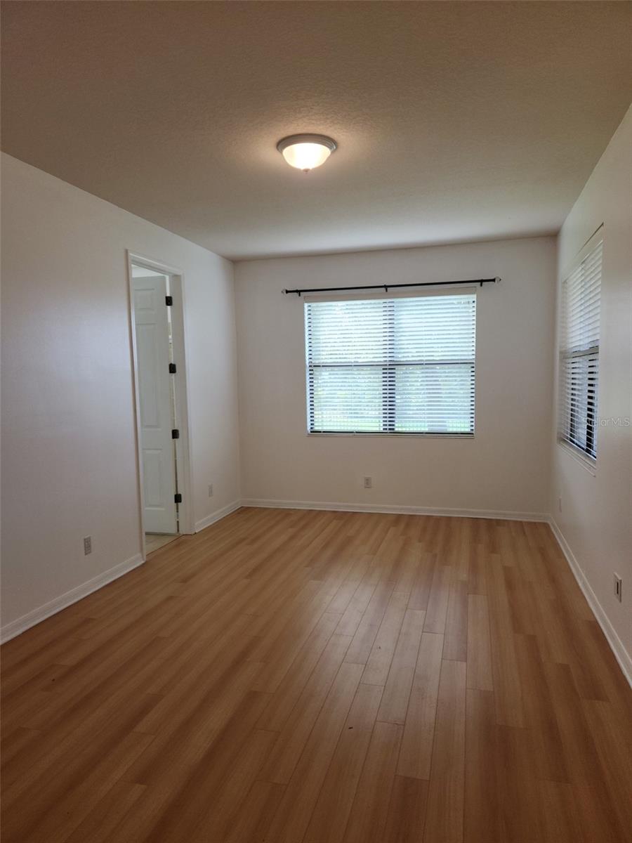 20311 CHESTNUT GROVE DR — photo 20