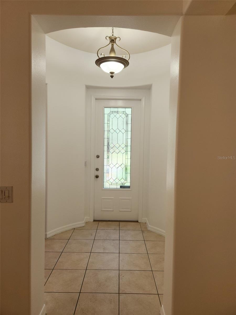 20311 CHESTNUT GROVE DR — photo 4