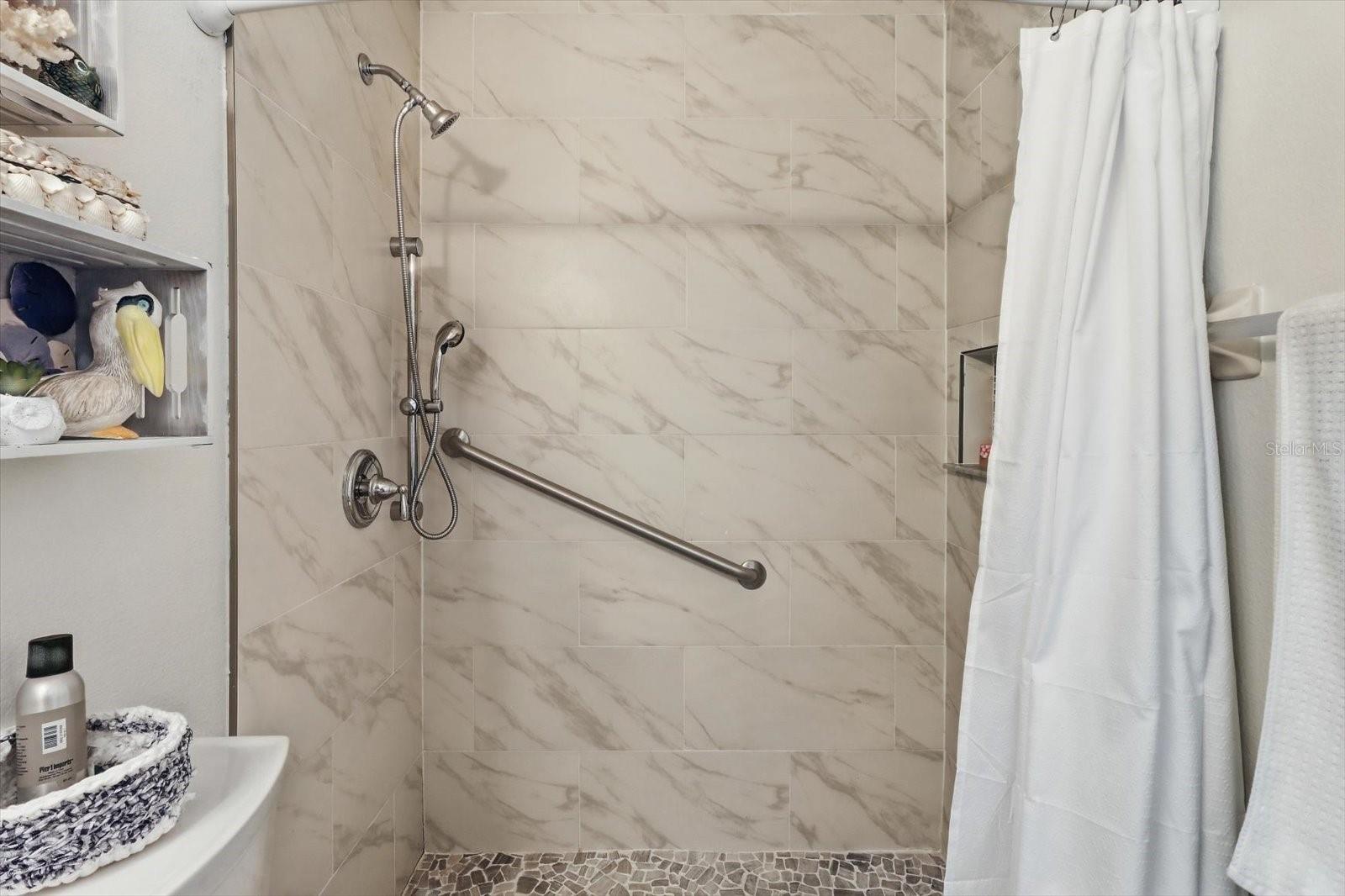 18008 TARRINGTON PL — photo 28