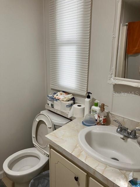 3211 SOUTHPORT DR — photo 16