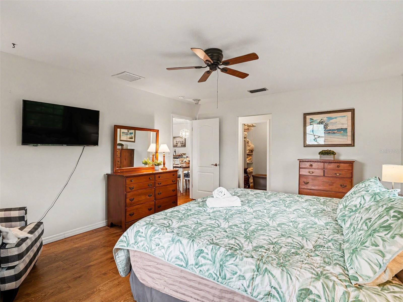 1110 DE NARVAEZ AVE — photo 24