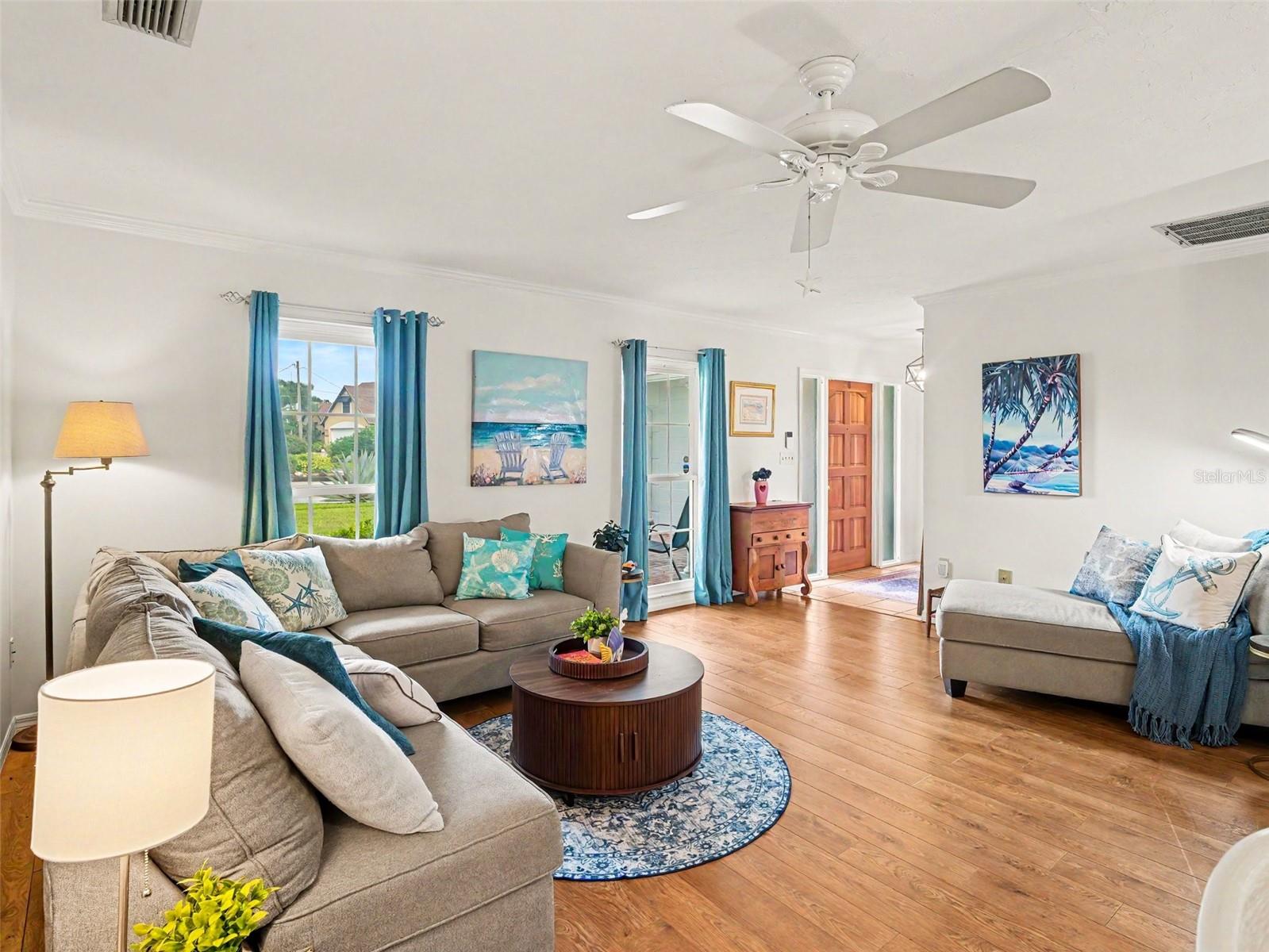 1110 DE NARVAEZ AVE — photo 8