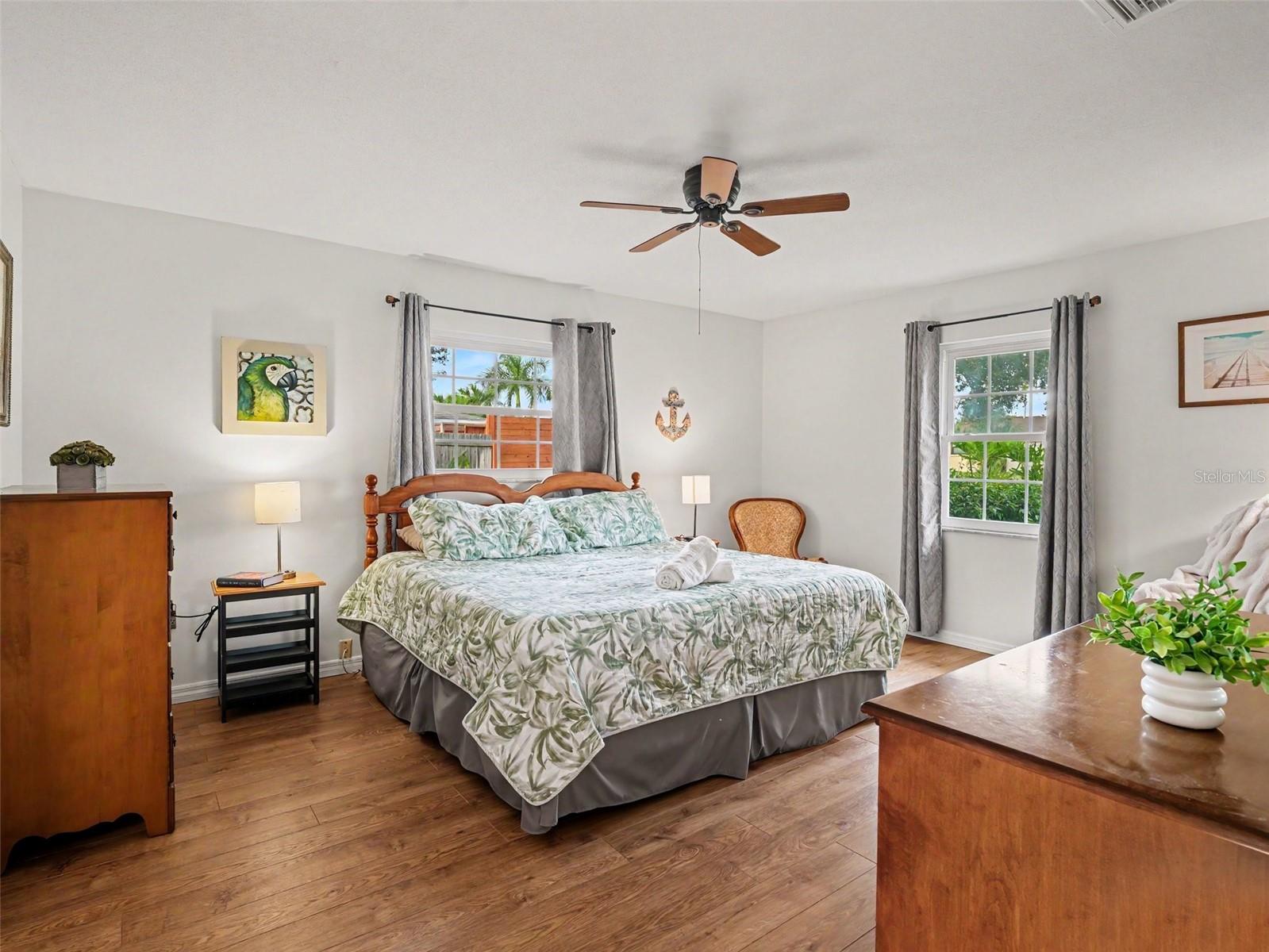 1110 DE NARVAEZ AVE — photo 23
